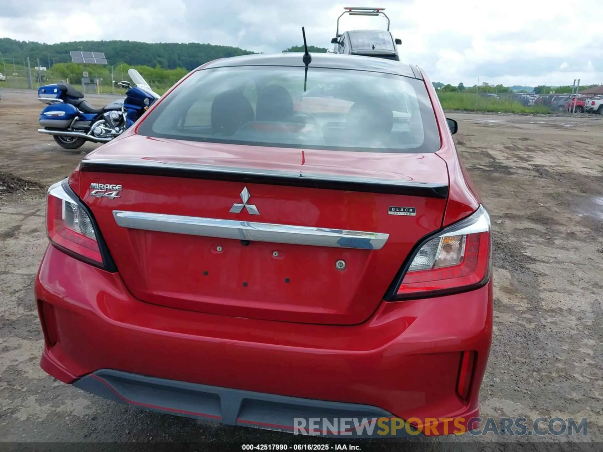16 fotografías del automóvil dañado ML32FUFJ2RHF10773 MITSUBISHI MIRAGE G4 2024