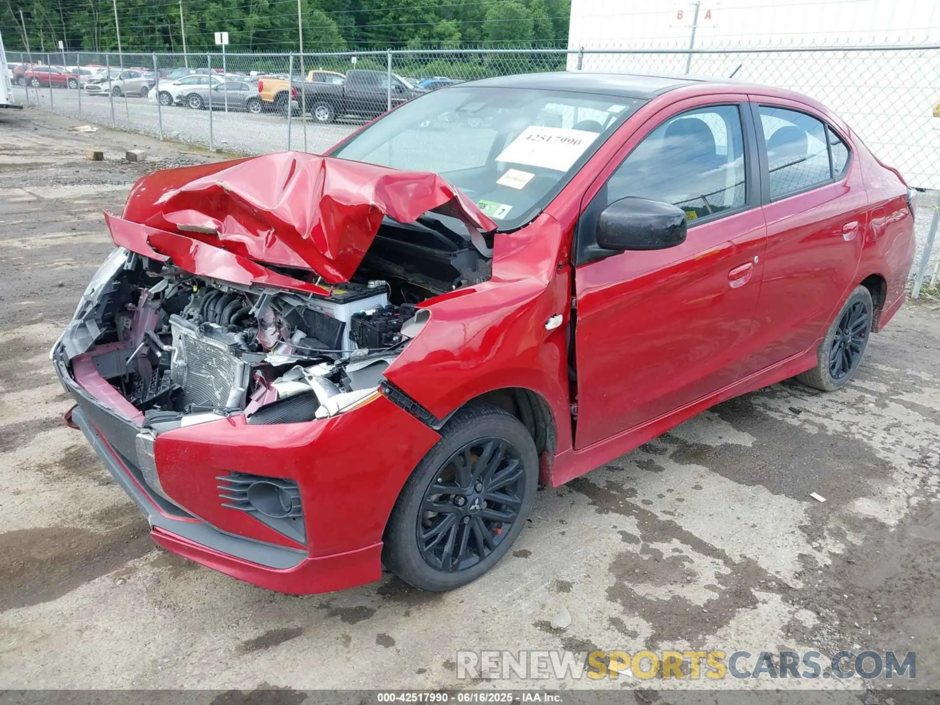 2 fotografías del automóvil dañado ML32FUFJ2RHF10773 MITSUBISHI MIRAGE G4 2024