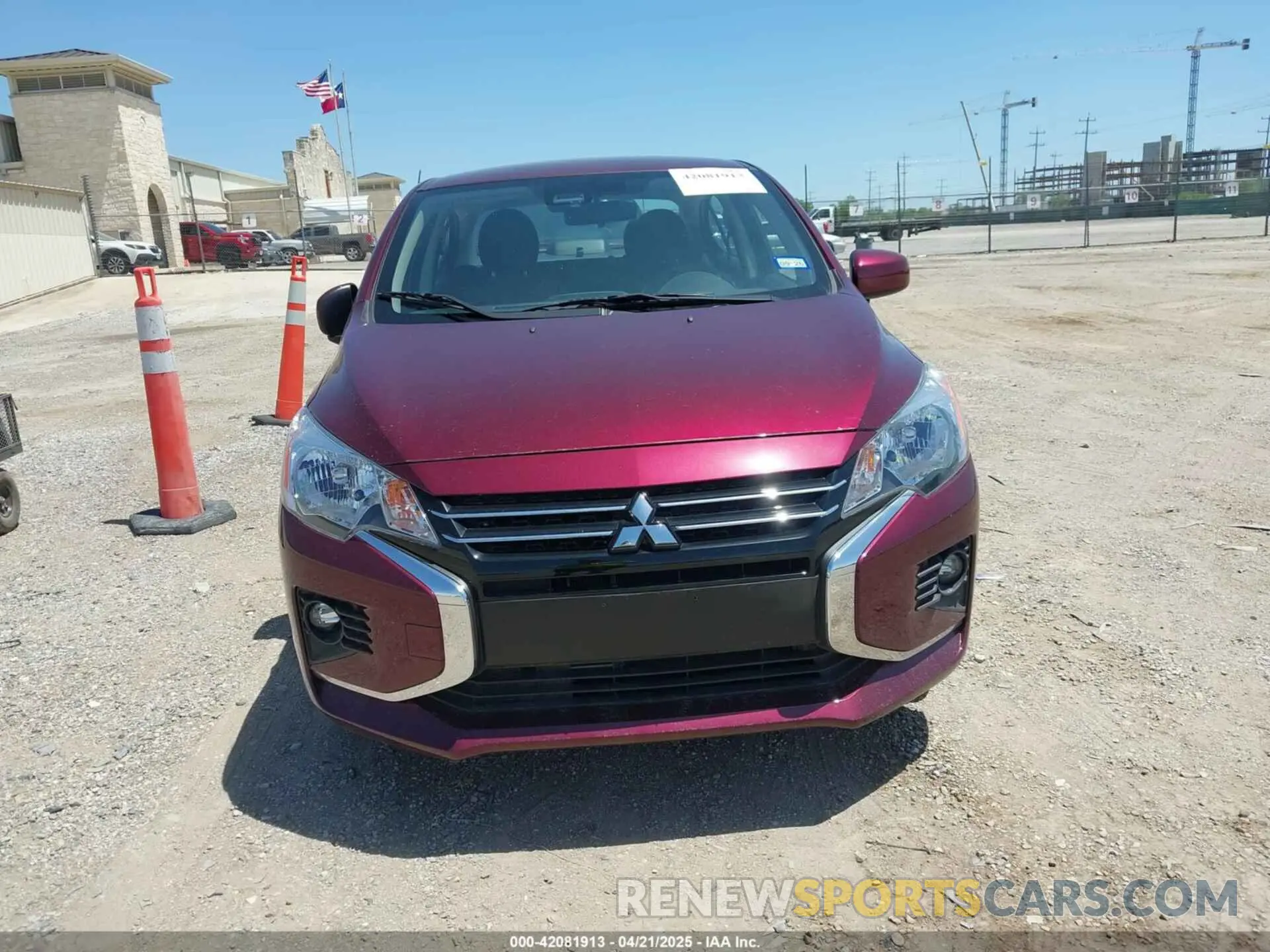 13 fotografías del automóvil dañado ML32FUFJ2RHF11096 MITSUBISHI MIRAGE G4 2024