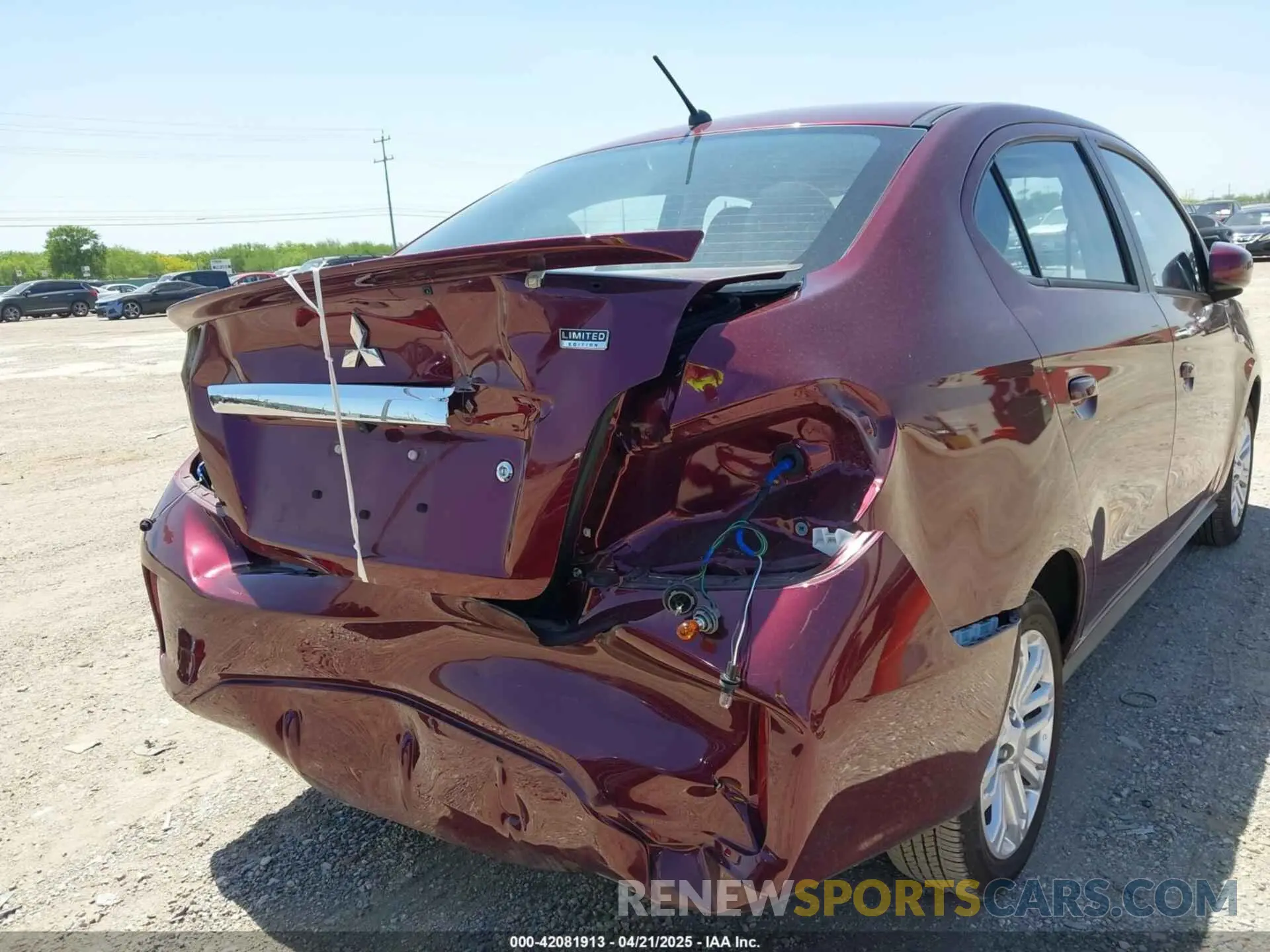 6 fotografías del automóvil dañado ML32FUFJ2RHF11096 MITSUBISHI MIRAGE G4 2024