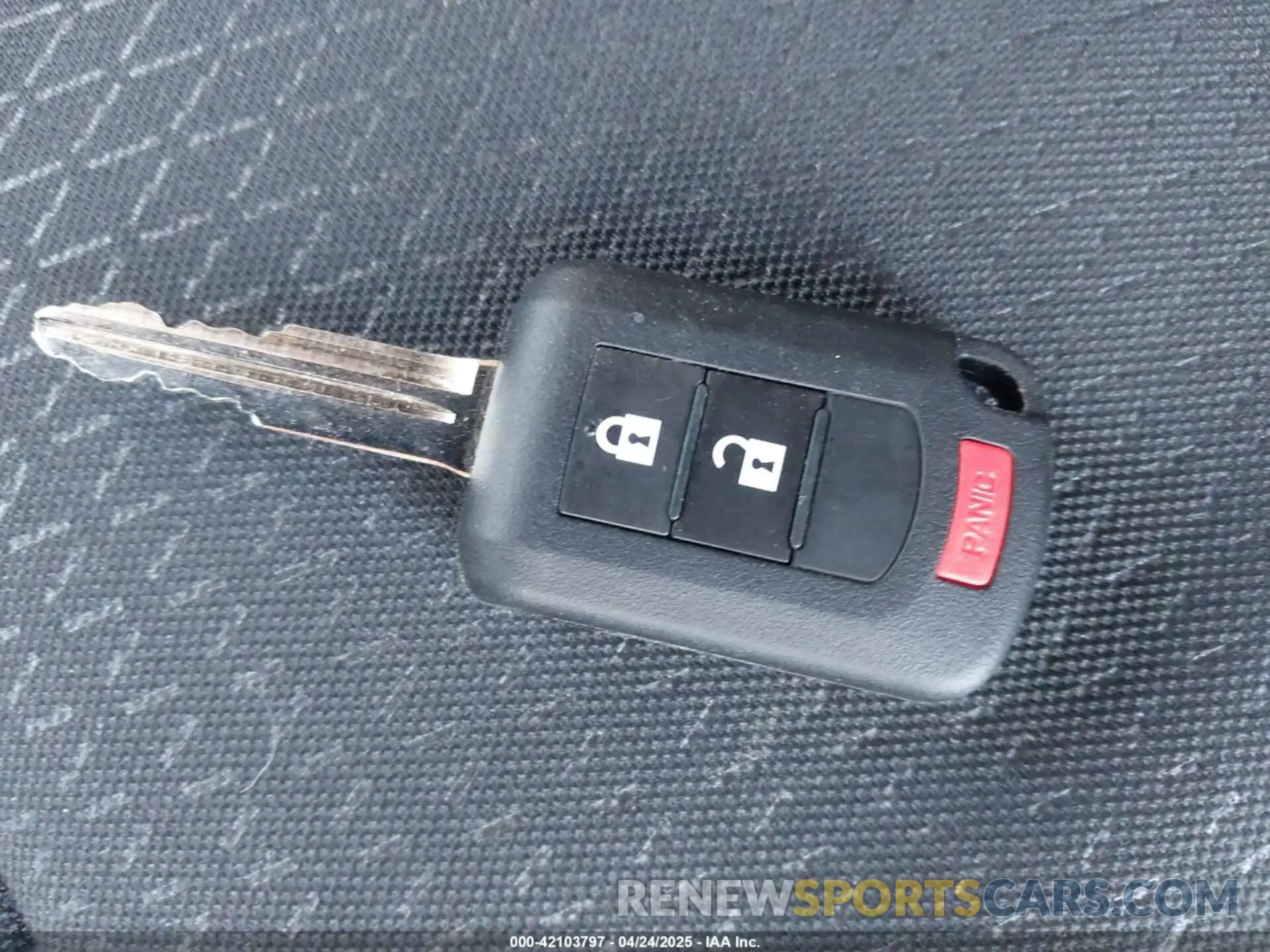 11 fotografías del automóvil dañado ML32FUFJ4RHF07678 MITSUBISHI MIRAGE G4 2024