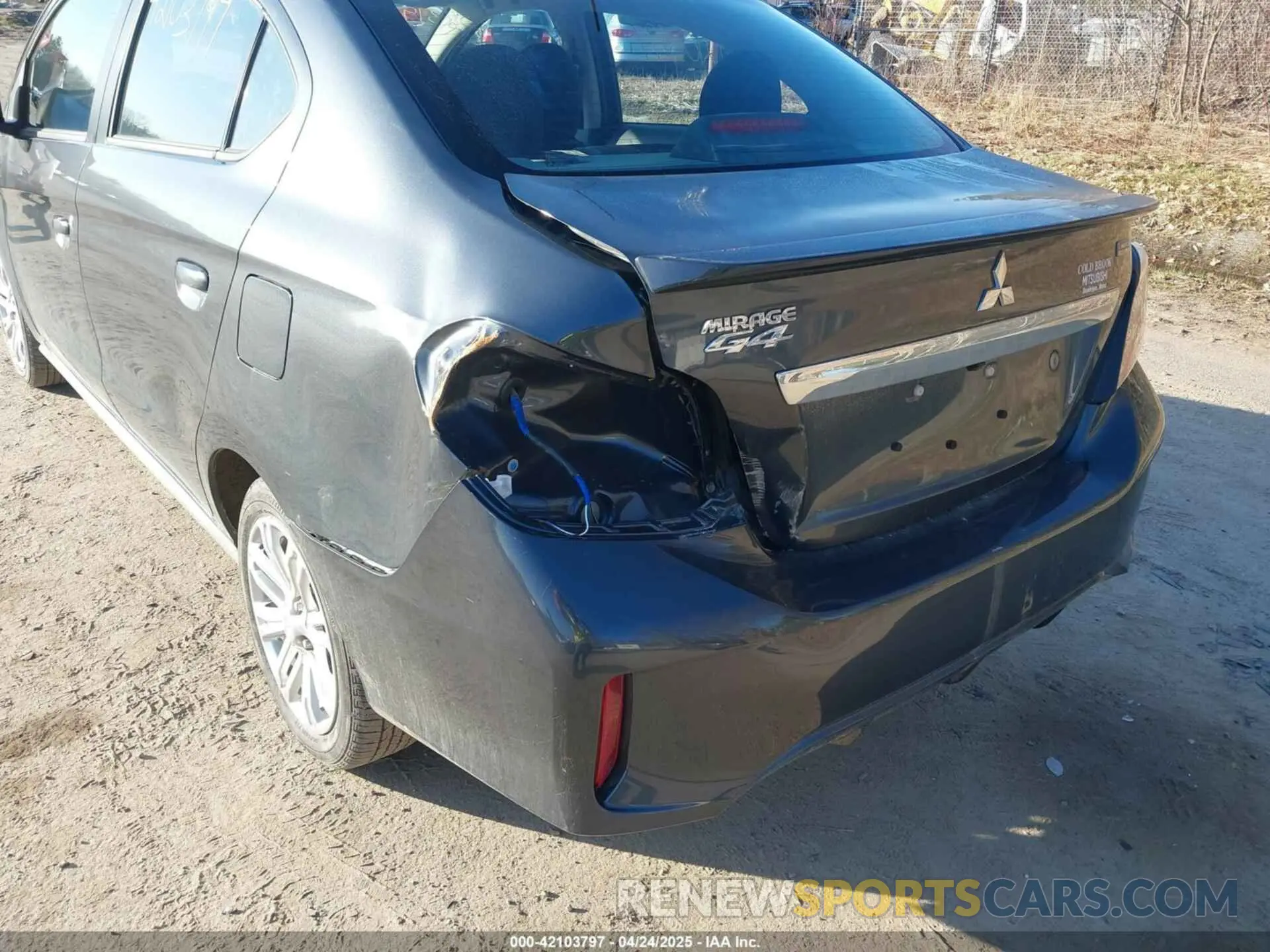 6 fotografías del automóvil dañado ML32FUFJ4RHF07678 MITSUBISHI MIRAGE G4 2024