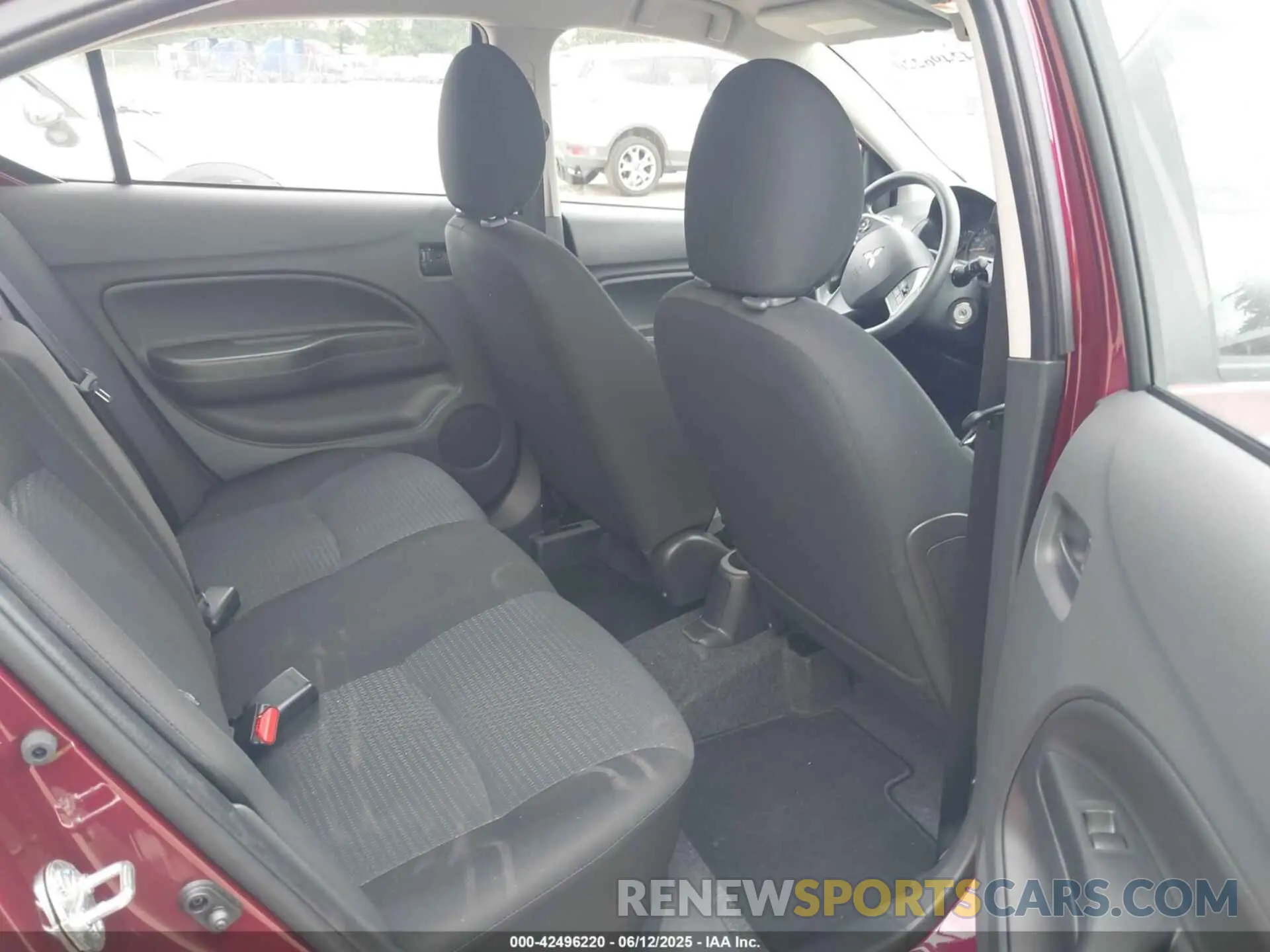 8 fotografías del automóvil dañado ML32FUFJ4RHF19247 MITSUBISHI MIRAGE G4 2024