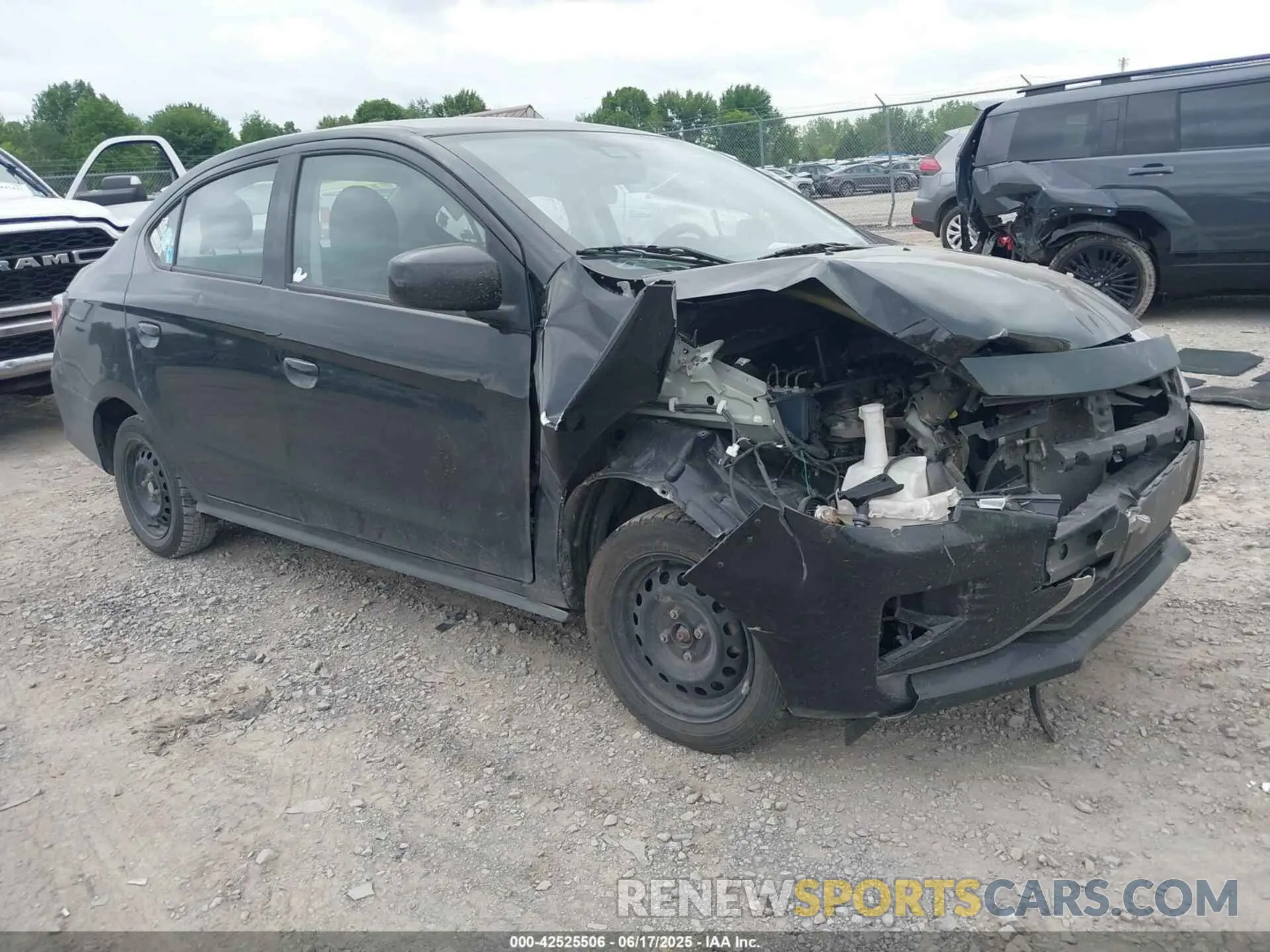 1 fotografías del automóvil dañado ML32FUFJ5RHF02733 MITSUBISHI MIRAGE G4 2024