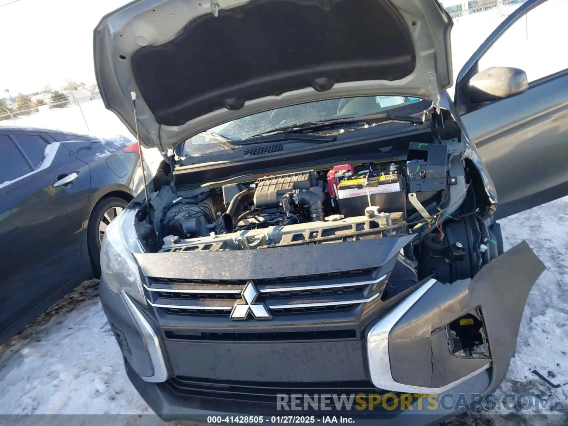 10 fotografías del automóvil dañado ML32FUFJ7RHF00918 MITSUBISHI MIRAGE G4 2024