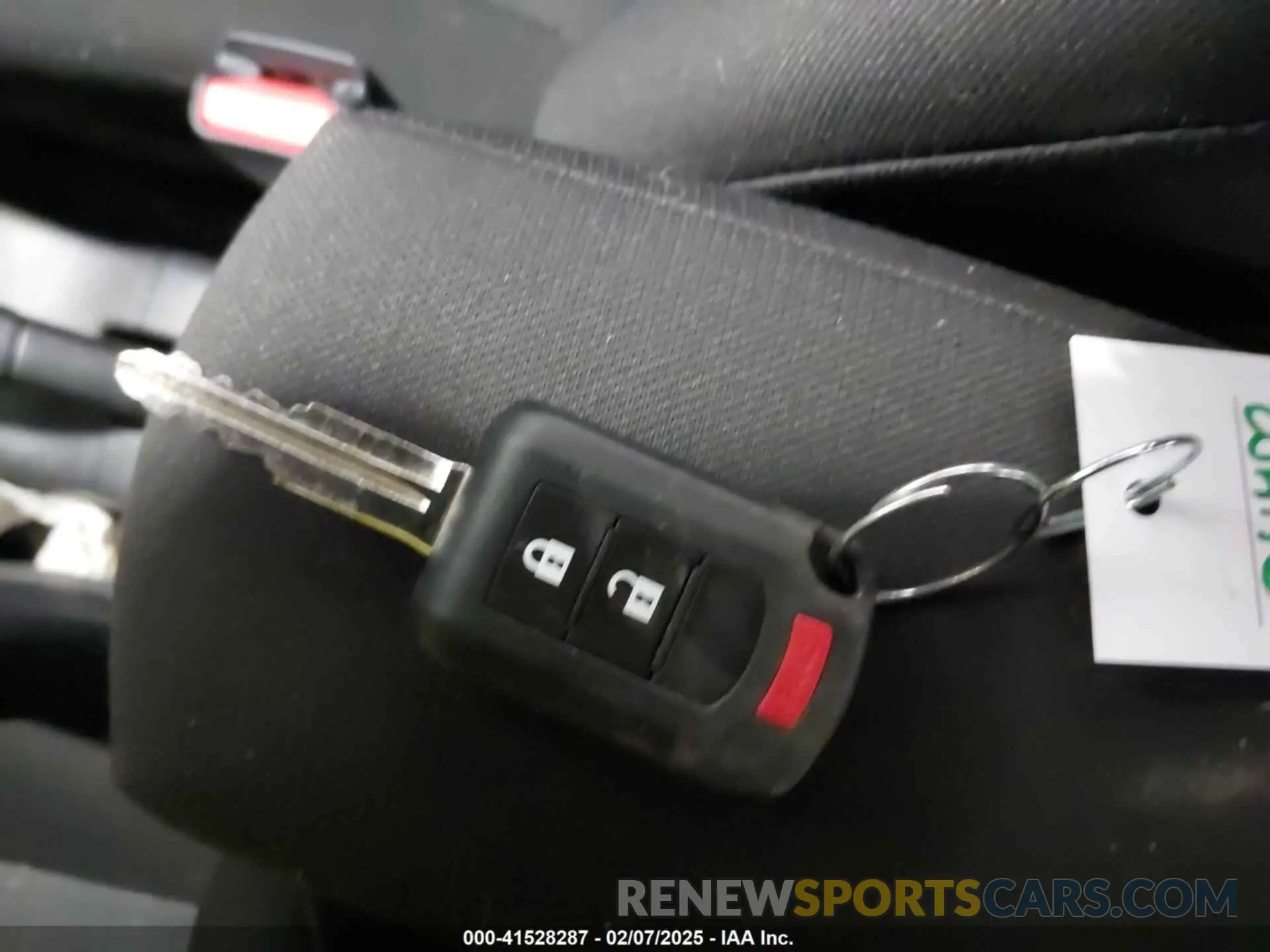 11 fotografías del automóvil dañado ML32FUFJ8RHF08445 MITSUBISHI MIRAGE G4 2024
