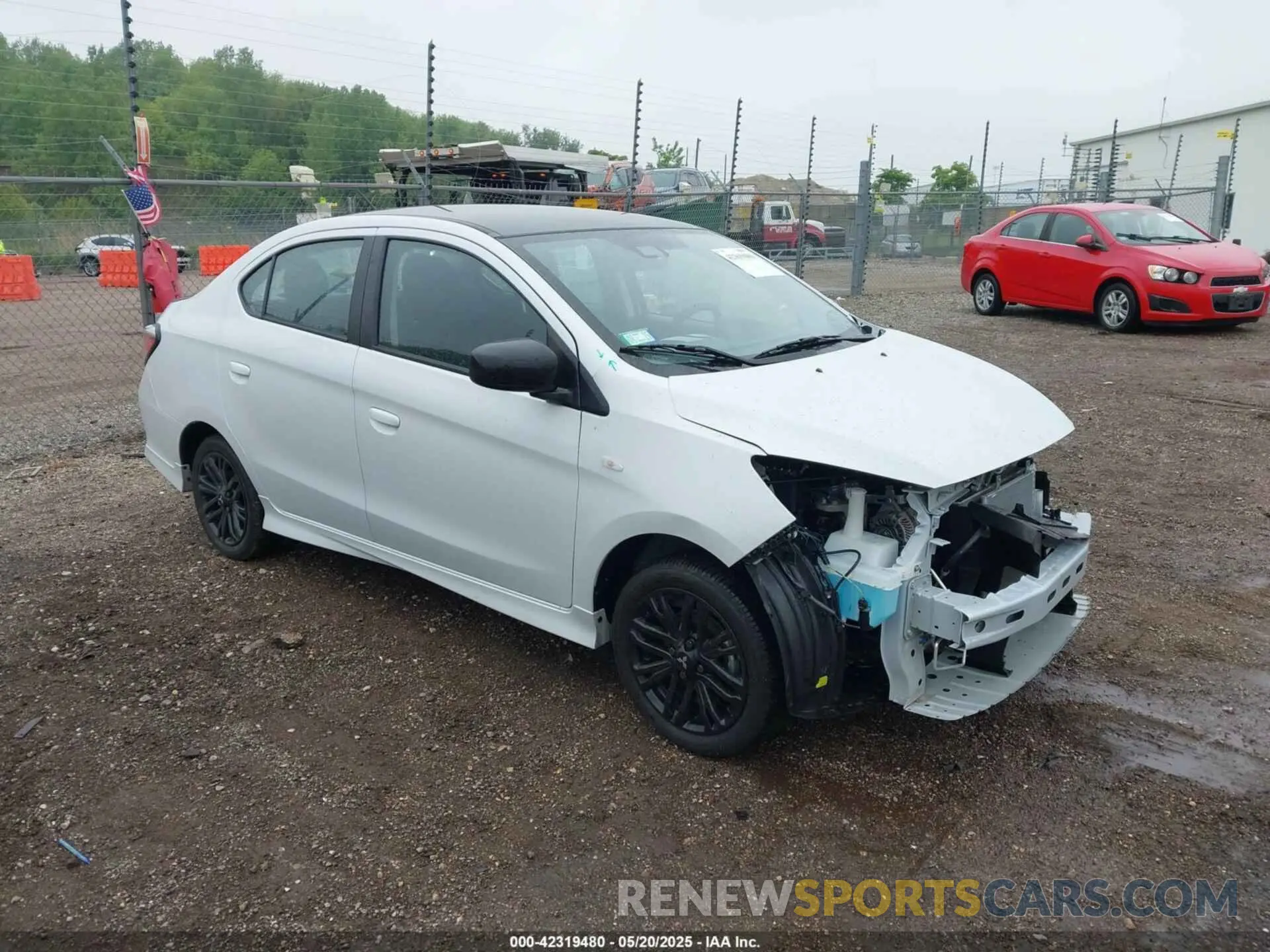 1 fotografías del automóvil dañado ML32FUFJ9RHF18451 MITSUBISHI MIRAGE G4 2024