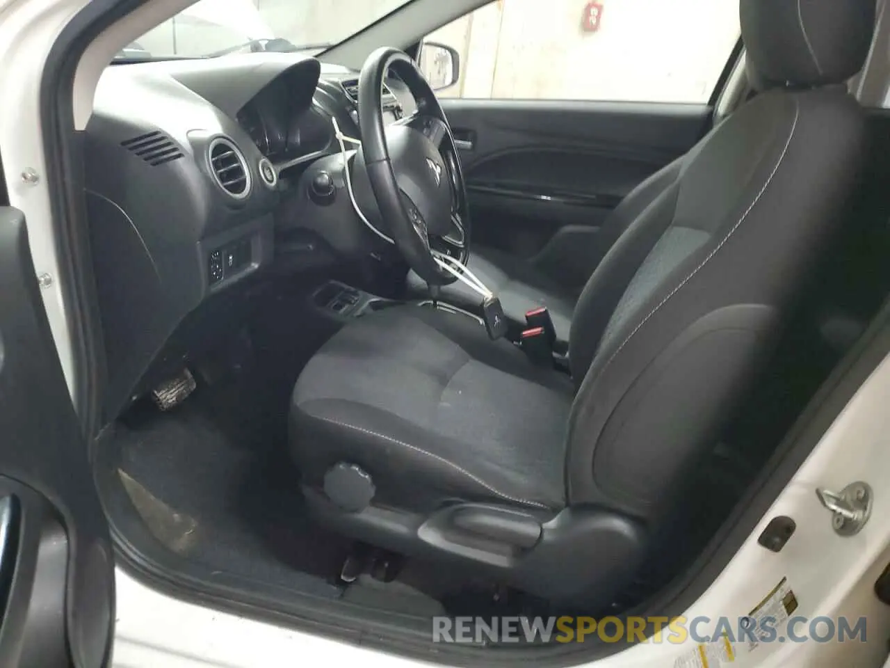7 fotografías del automóvil dañado ML32A5HJ8KH007169 MITSUBISHI MIRAGE LE 2019