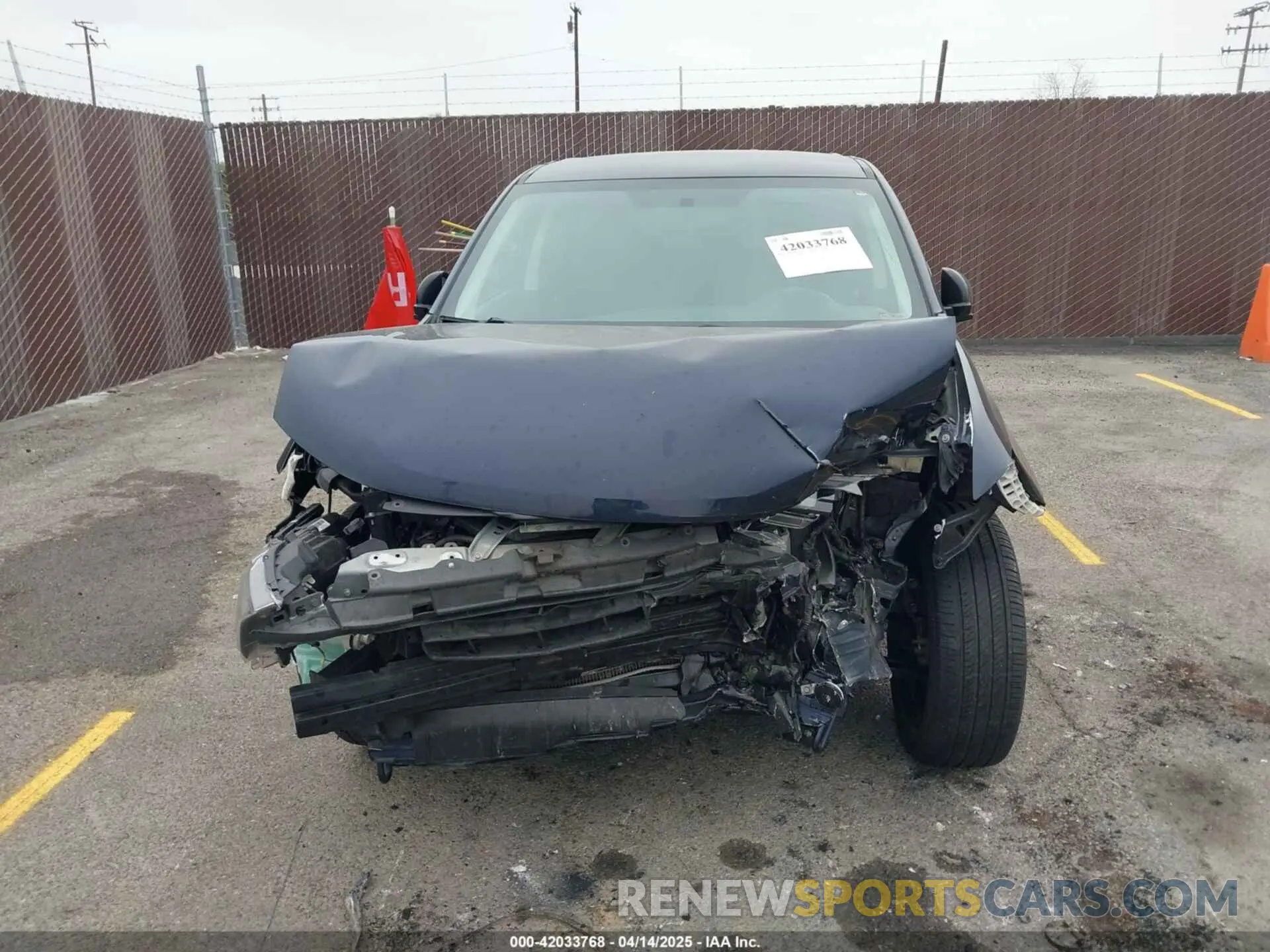 12 fotografías del automóvil dañado JA4AD2A34KJ000474 MITSUBISHI OUTLANDER 2019