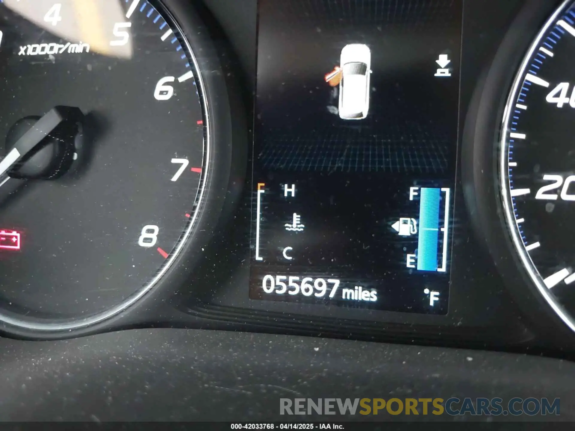 15 fotografías del automóvil dañado JA4AD2A34KJ000474 MITSUBISHI OUTLANDER 2019