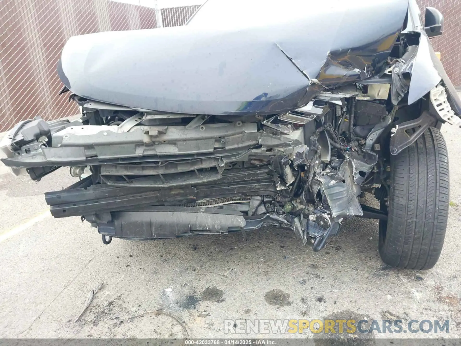 6 fotografías del automóvil dañado JA4AD2A34KJ000474 MITSUBISHI OUTLANDER 2019