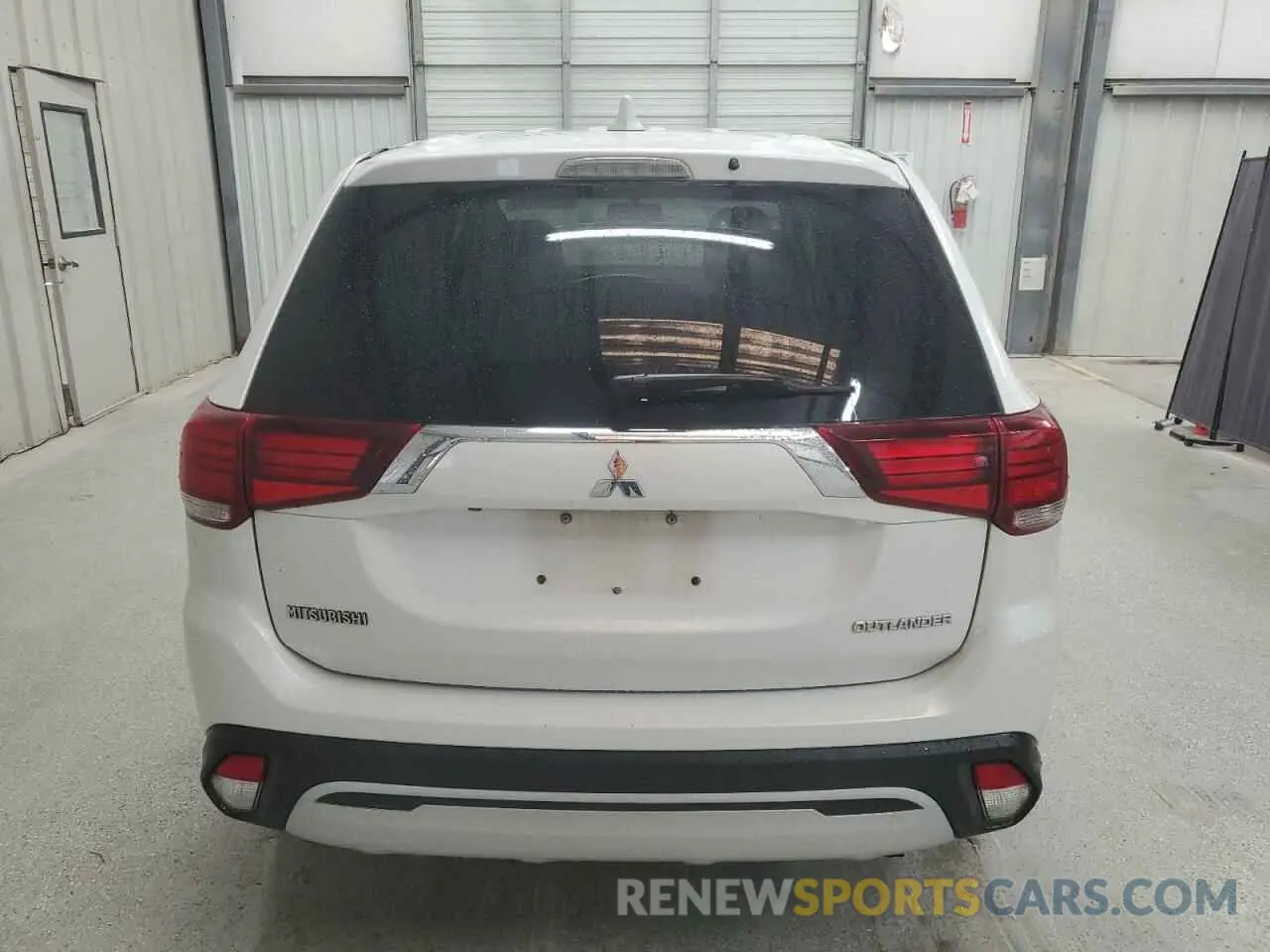 6 fotografías del automóvil dañado JA4AD2A36KZ054733 MITSUBISHI OUTLANDER 2019