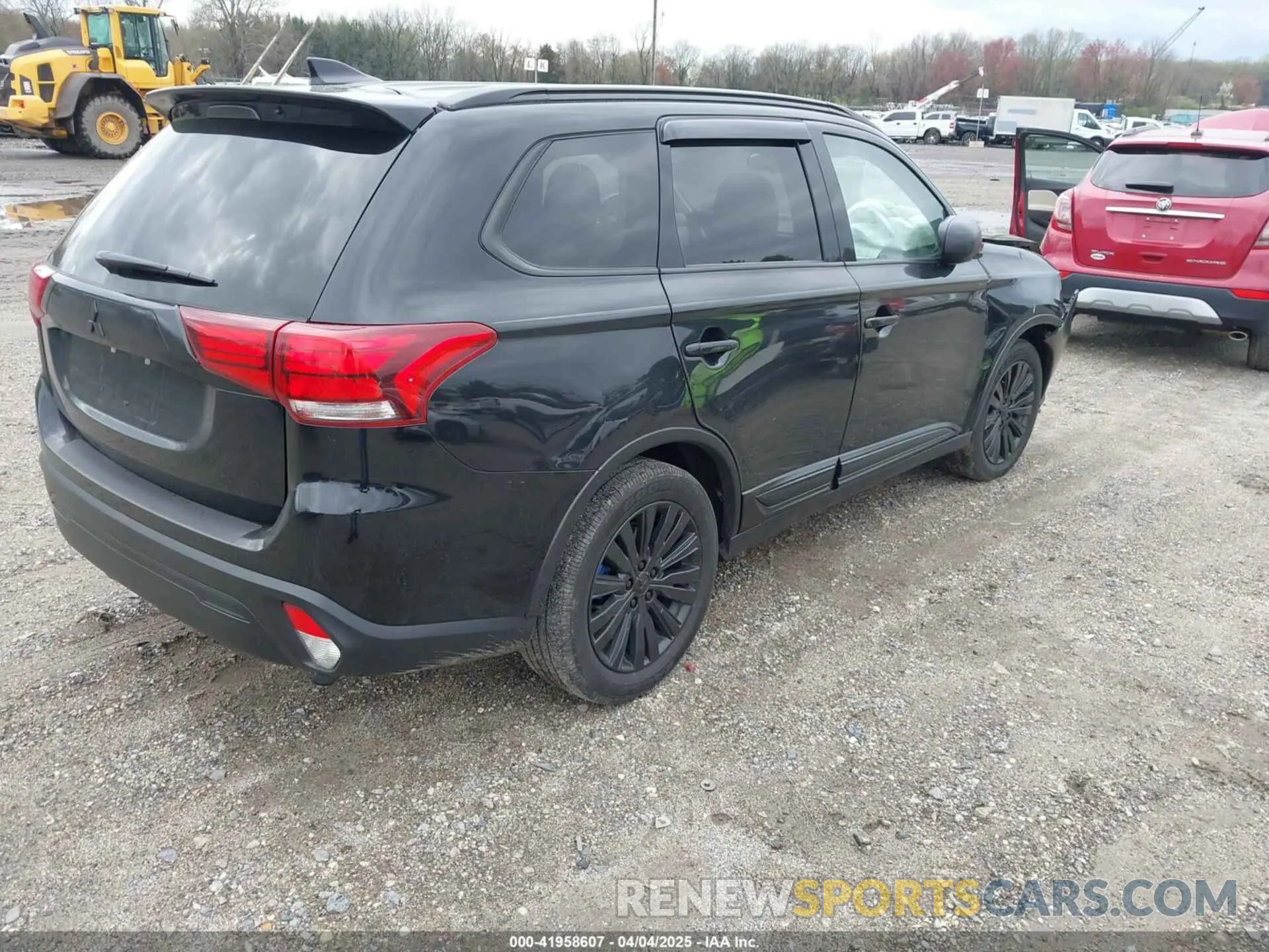 4 fotografías del automóvil dañado JA4AD2A38KZ047573 MITSUBISHI OUTLANDER 2019