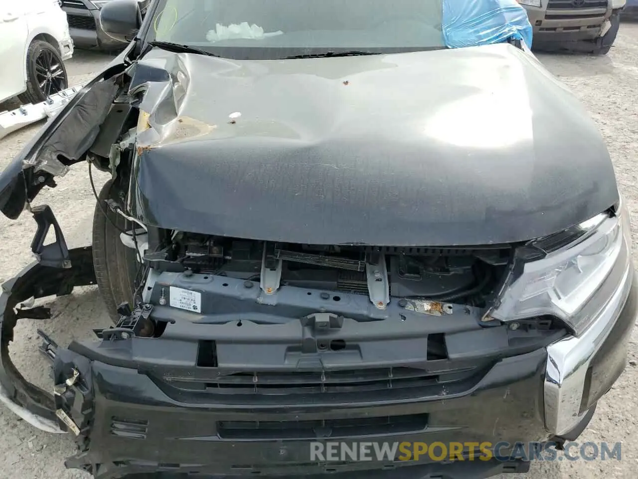 12 fotografías del automóvil dañado JA4AD2A39KZ011732 MITSUBISHI OUTLANDER 2019