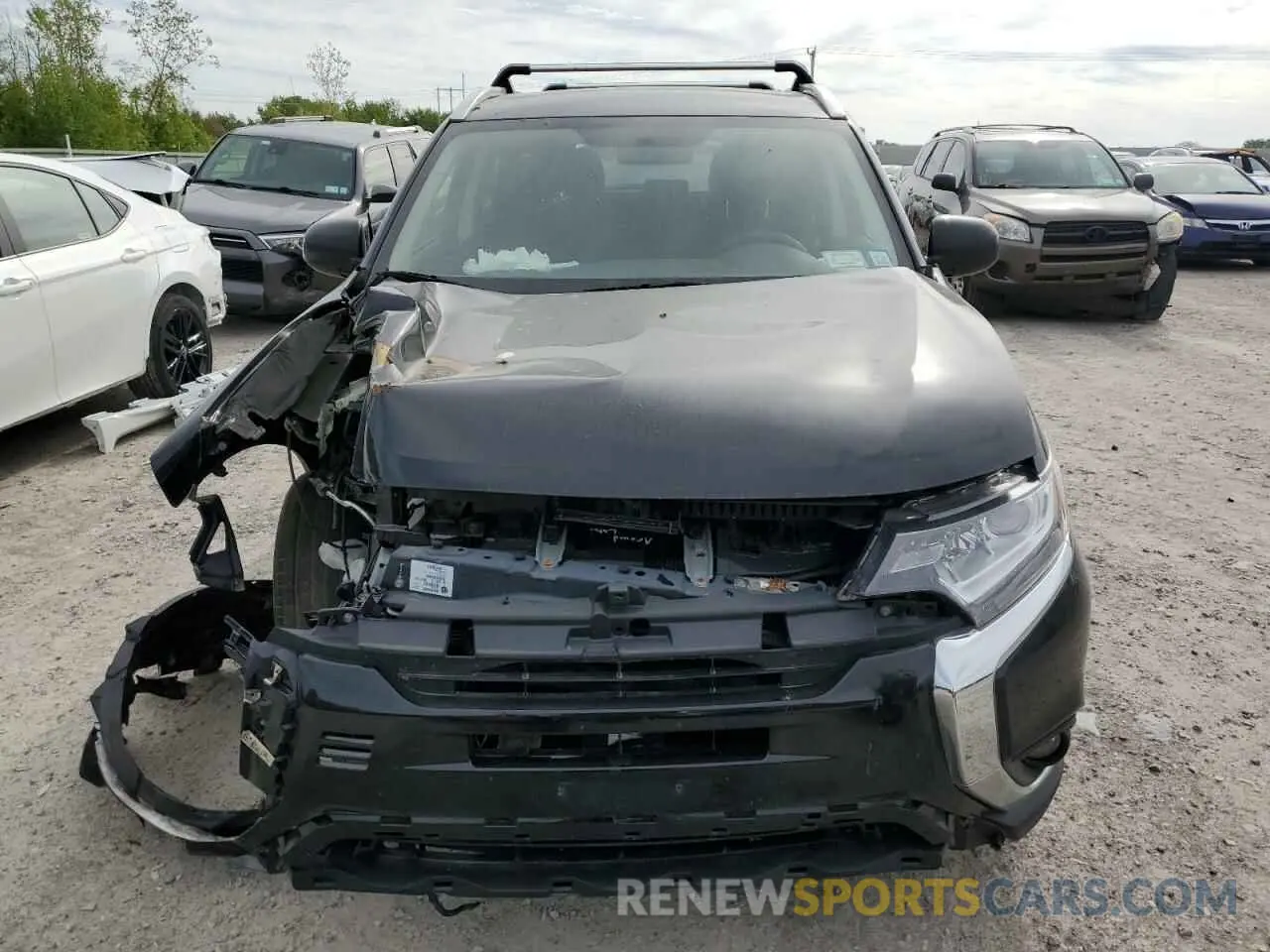 5 fotografías del automóvil dañado JA4AD2A39KZ011732 MITSUBISHI OUTLANDER 2019