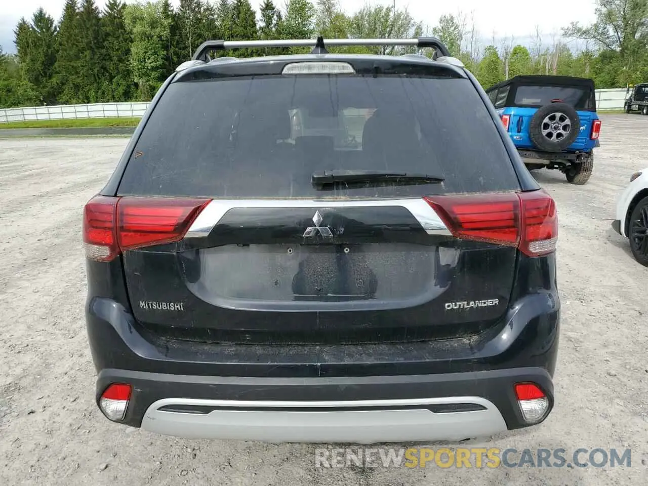 6 fotografías del automóvil dañado JA4AD2A39KZ011732 MITSUBISHI OUTLANDER 2019
