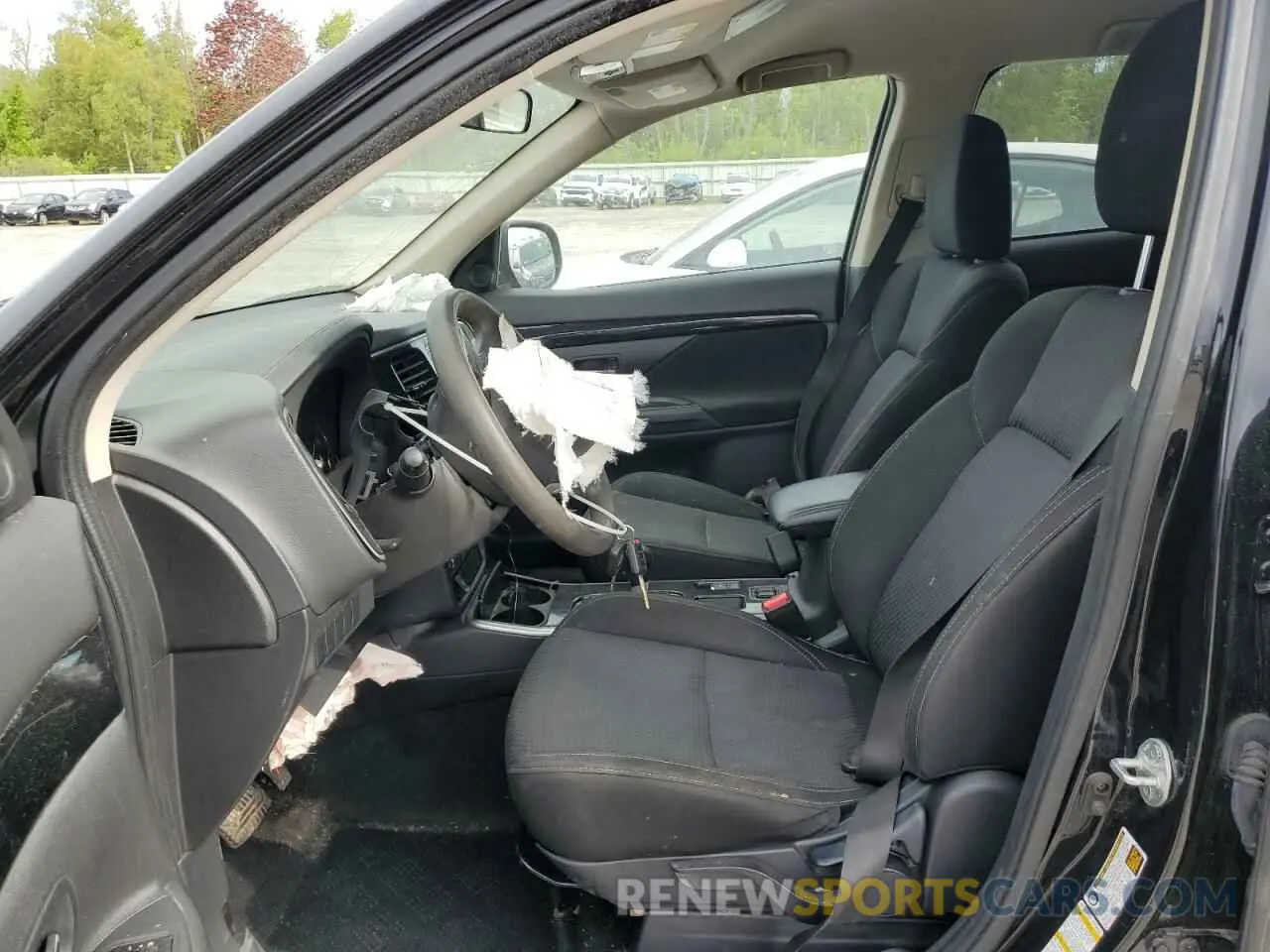 7 fotografías del automóvil dañado JA4AD2A39KZ011732 MITSUBISHI OUTLANDER 2019