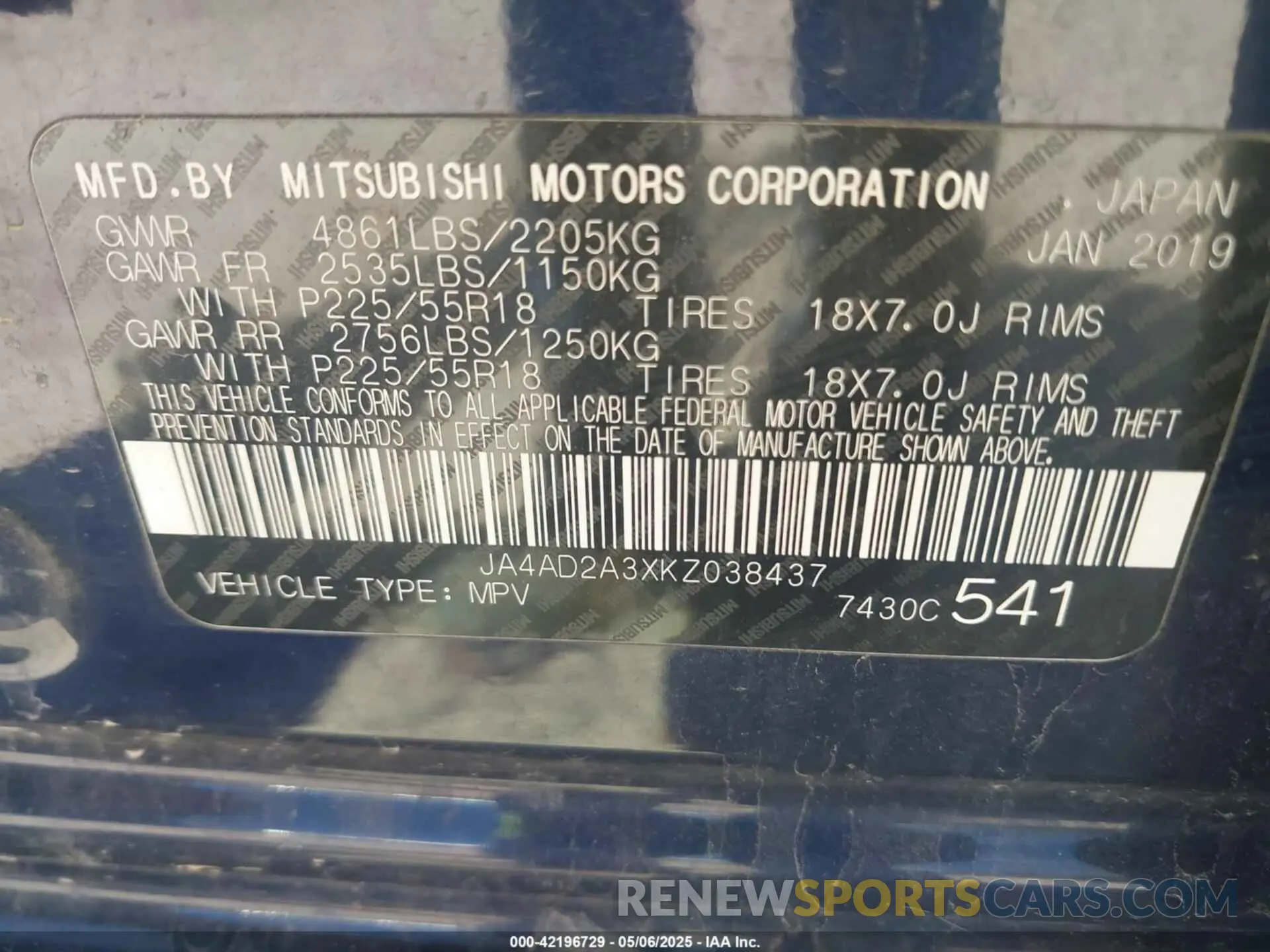 9 fotografías del automóvil dañado JA4AD2A3XKZ038437 MITSUBISHI OUTLANDER 2019
