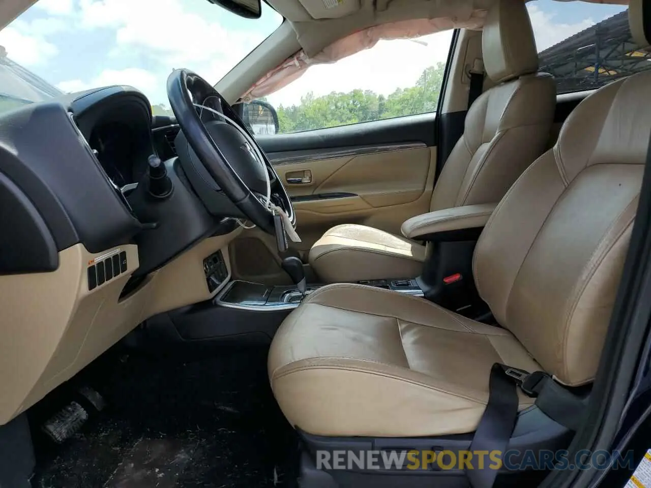 7 fotografías del automóvil dañado JA4AD3A30KZ034757 MITSUBISHI OUTLANDER 2019