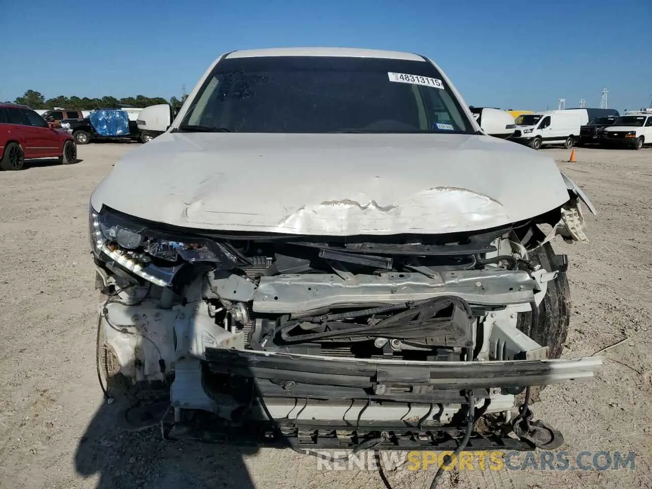 5 fotografías del automóvil dañado JA4AD3A30KZ055897 MITSUBISHI OUTLANDER 2019