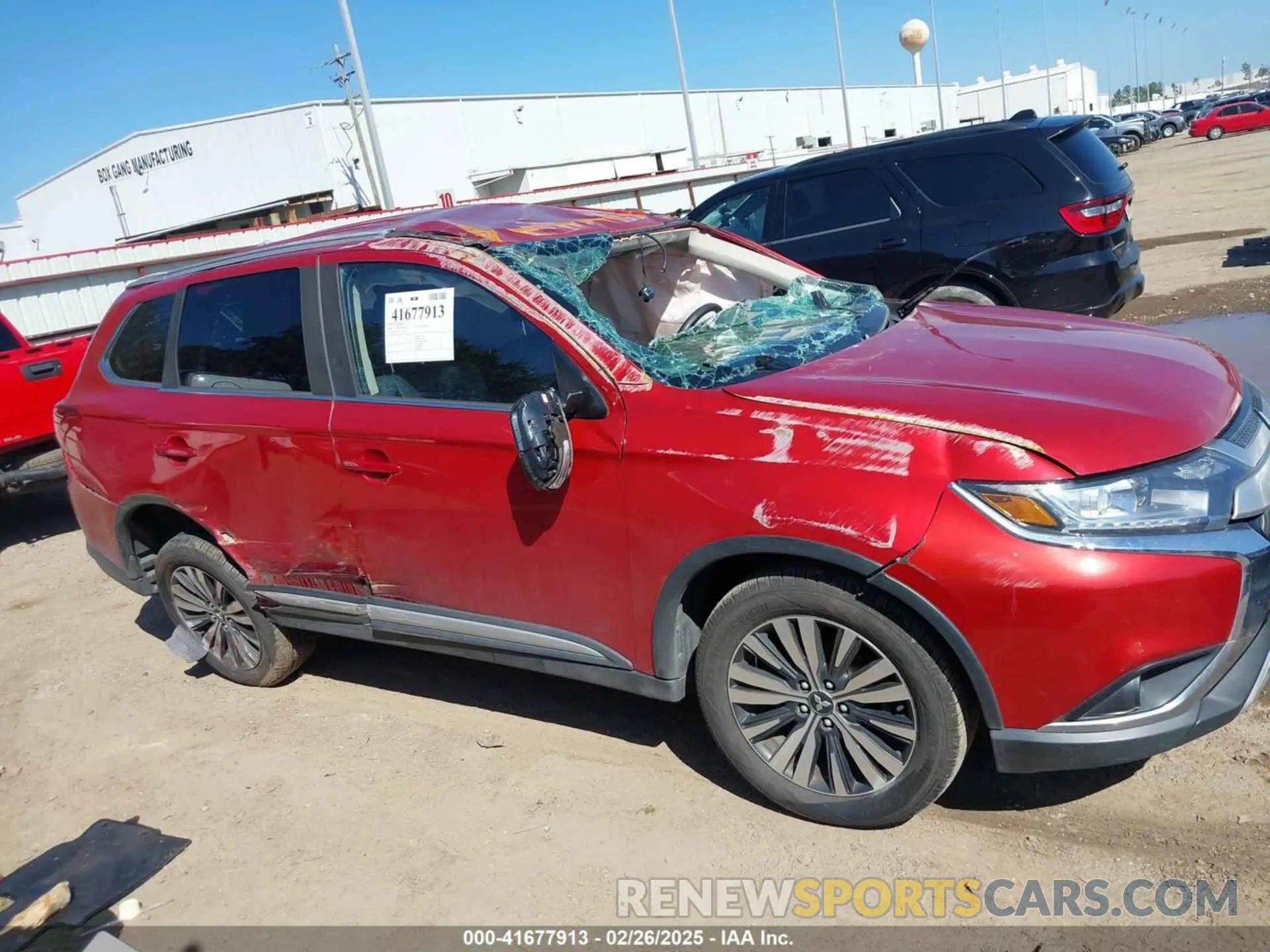 13 fotografías del automóvil dañado JA4AD3A31KZ021189 MITSUBISHI OUTLANDER 2019