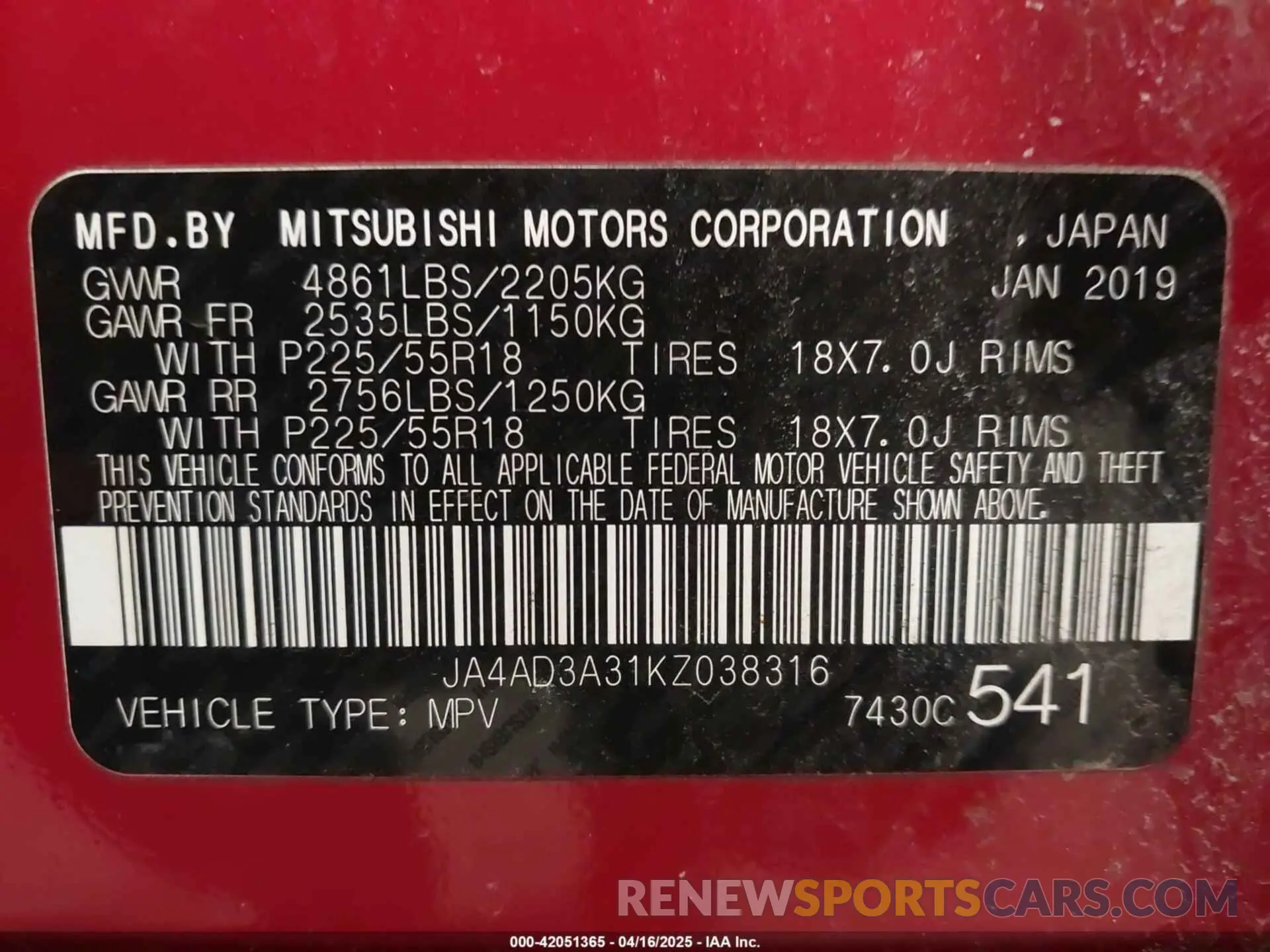 9 fotografías del automóvil dañado JA4AD3A31KZ038316 MITSUBISHI OUTLANDER 2019