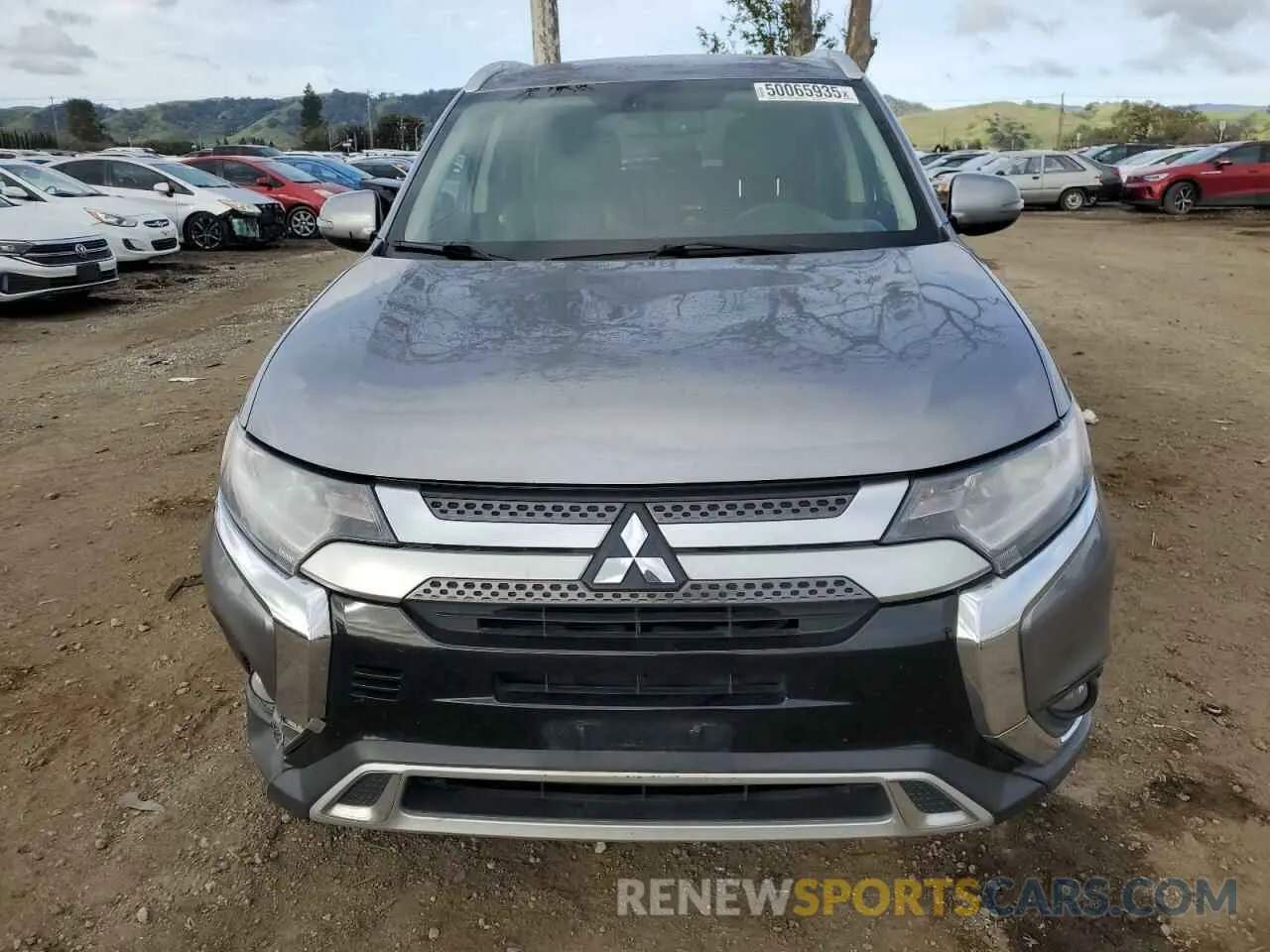 5 fotografías del automóvil dañado JA4AD3A32KZ027924 MITSUBISHI OUTLANDER 2019