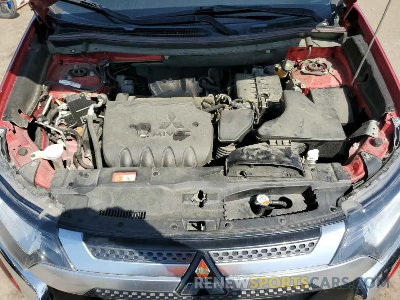 12 fotografías del automóvil dañado JA4AD3A32KZ034601 MITSUBISHI OUTLANDER 2019