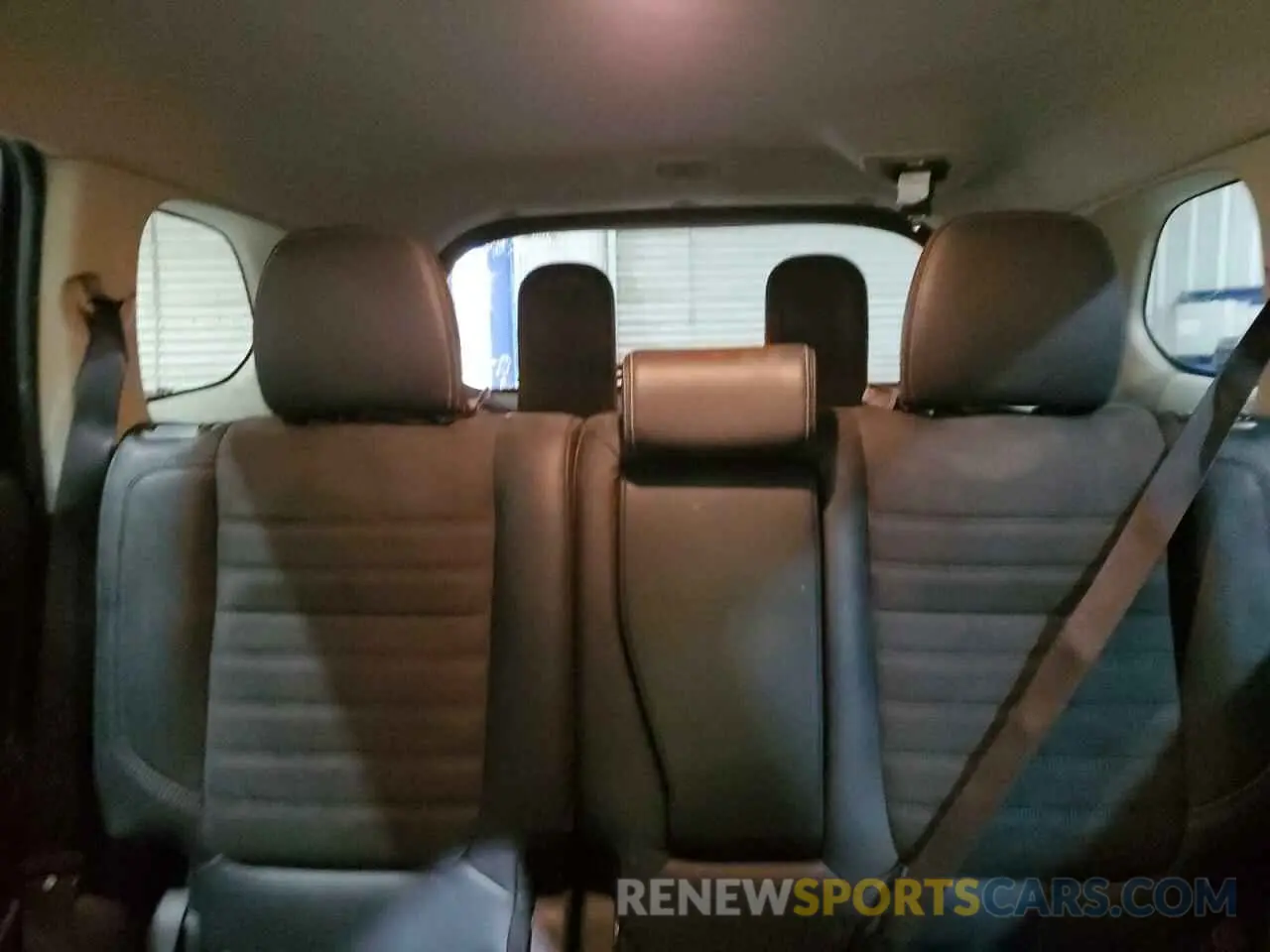 10 fotografías del automóvil dañado JA4AD3A32KZ052287 MITSUBISHI OUTLANDER 2019