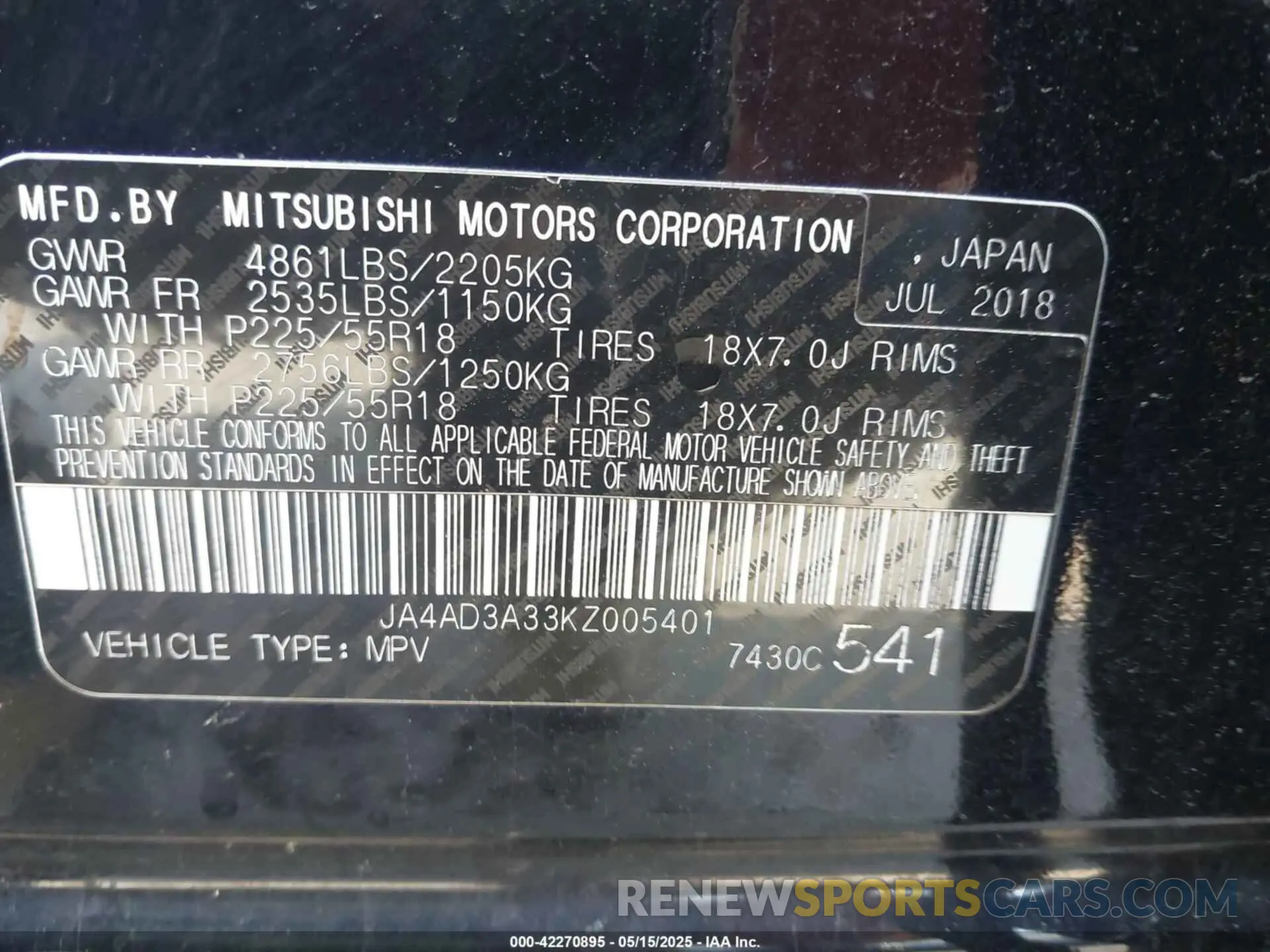 9 fotografías del automóvil dañado JA4AD3A33KZ005401 MITSUBISHI OUTLANDER 2019