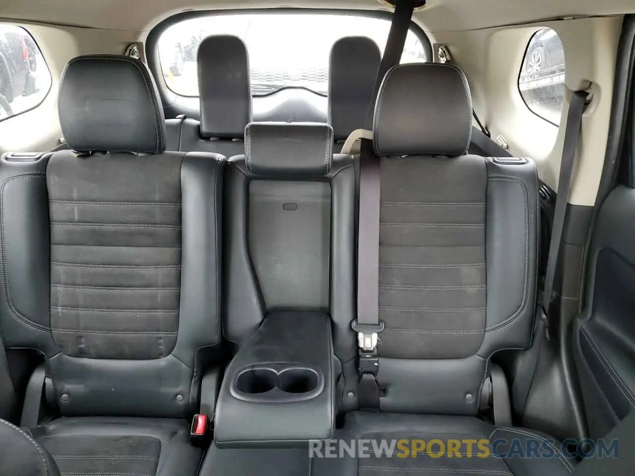 10 fotografías del automóvil dañado JA4AD3A33KZ031853 MITSUBISHI OUTLANDER 2019