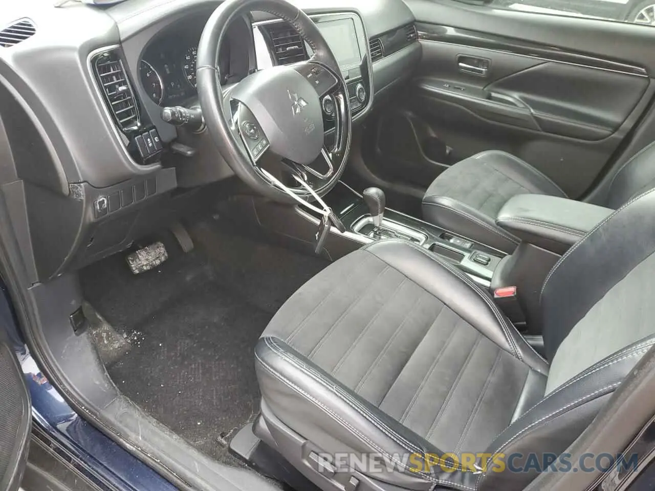 7 fotografías del automóvil dañado JA4AD3A33KZ031853 MITSUBISHI OUTLANDER 2019