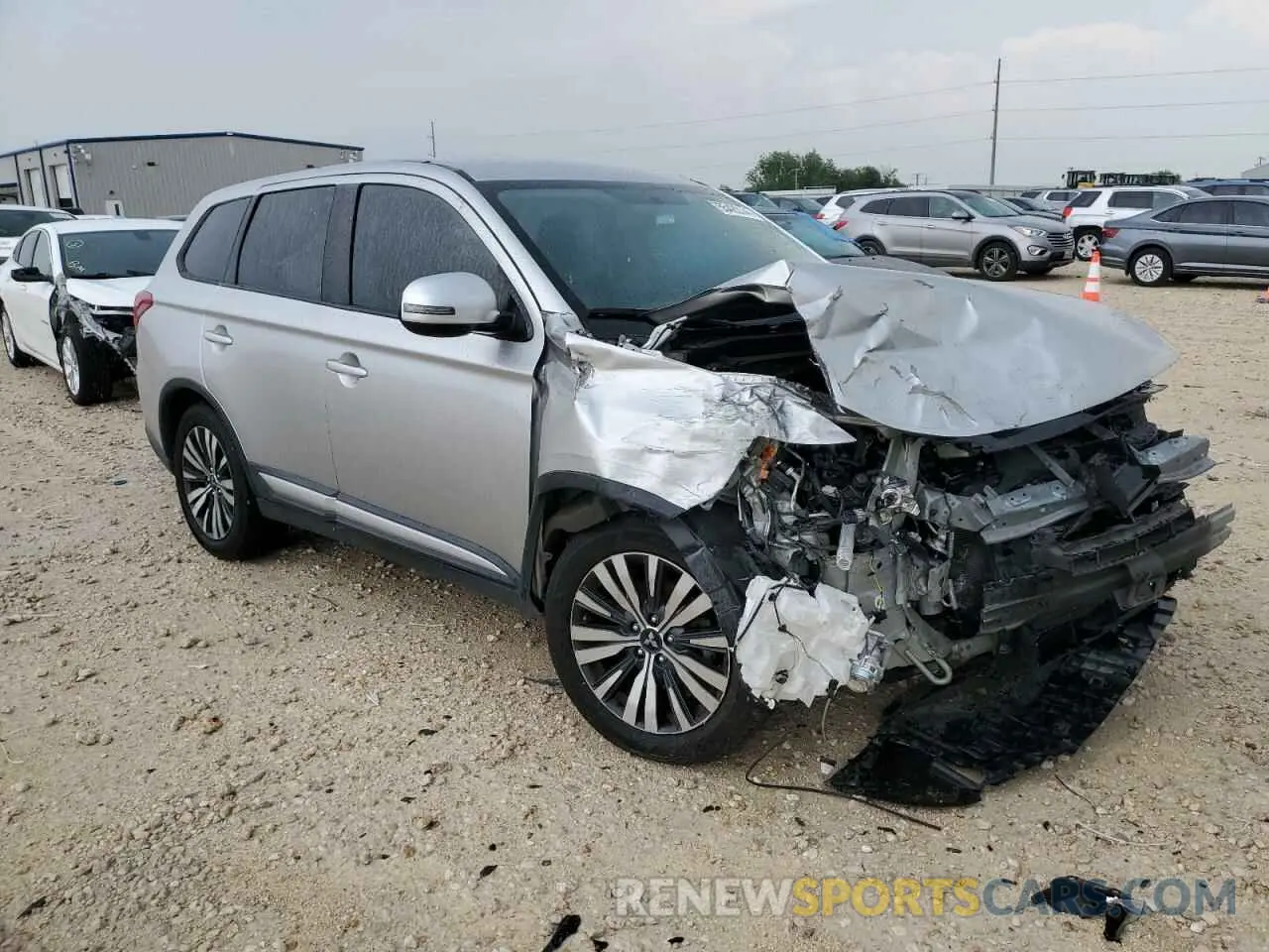 4 fotografías del automóvil dañado JA4AD3A33KZ049740 MITSUBISHI OUTLANDER 2019