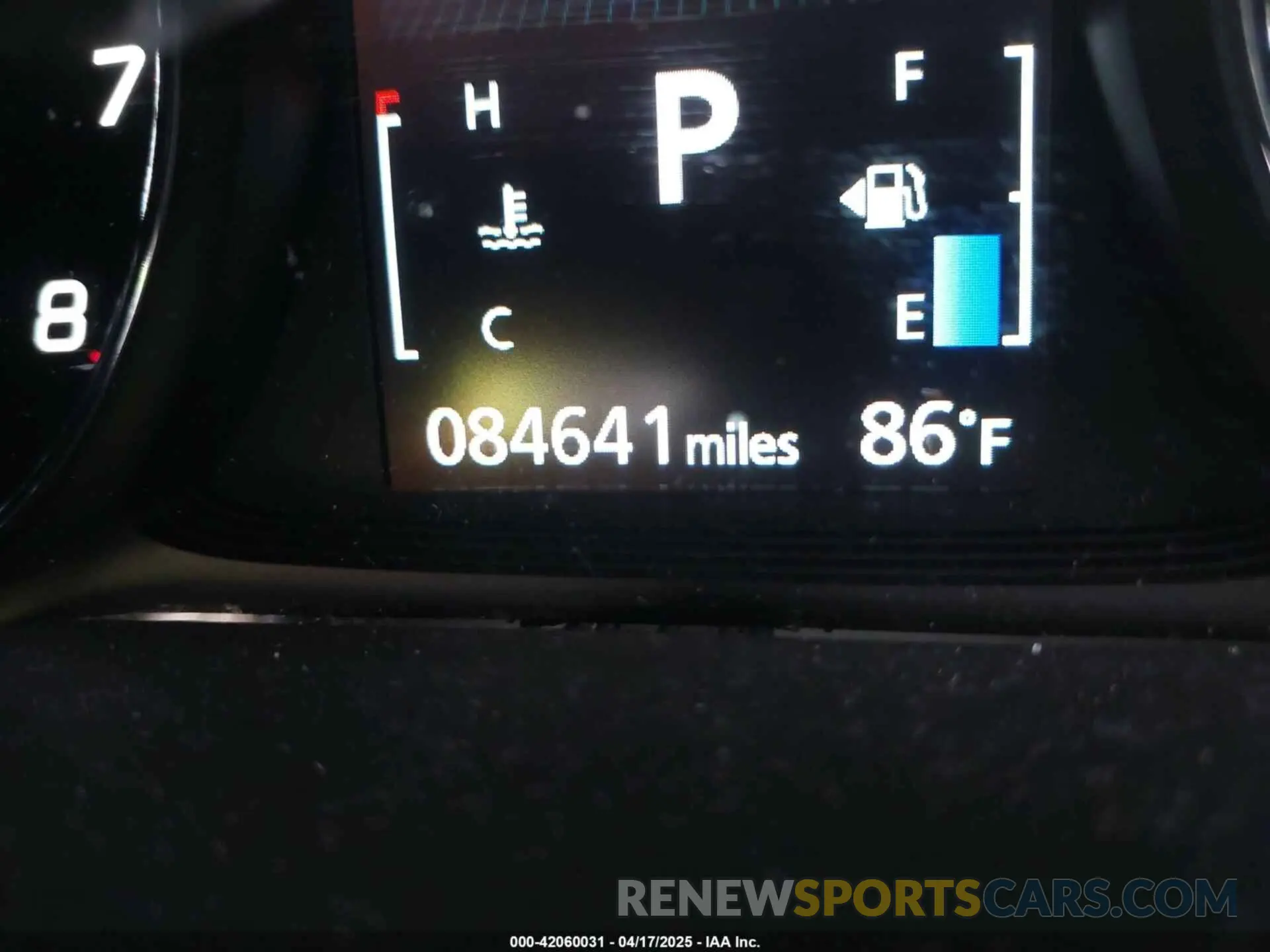 16 fotografías del automóvil dañado JA4AD3A34KZ015340 MITSUBISHI OUTLANDER 2019