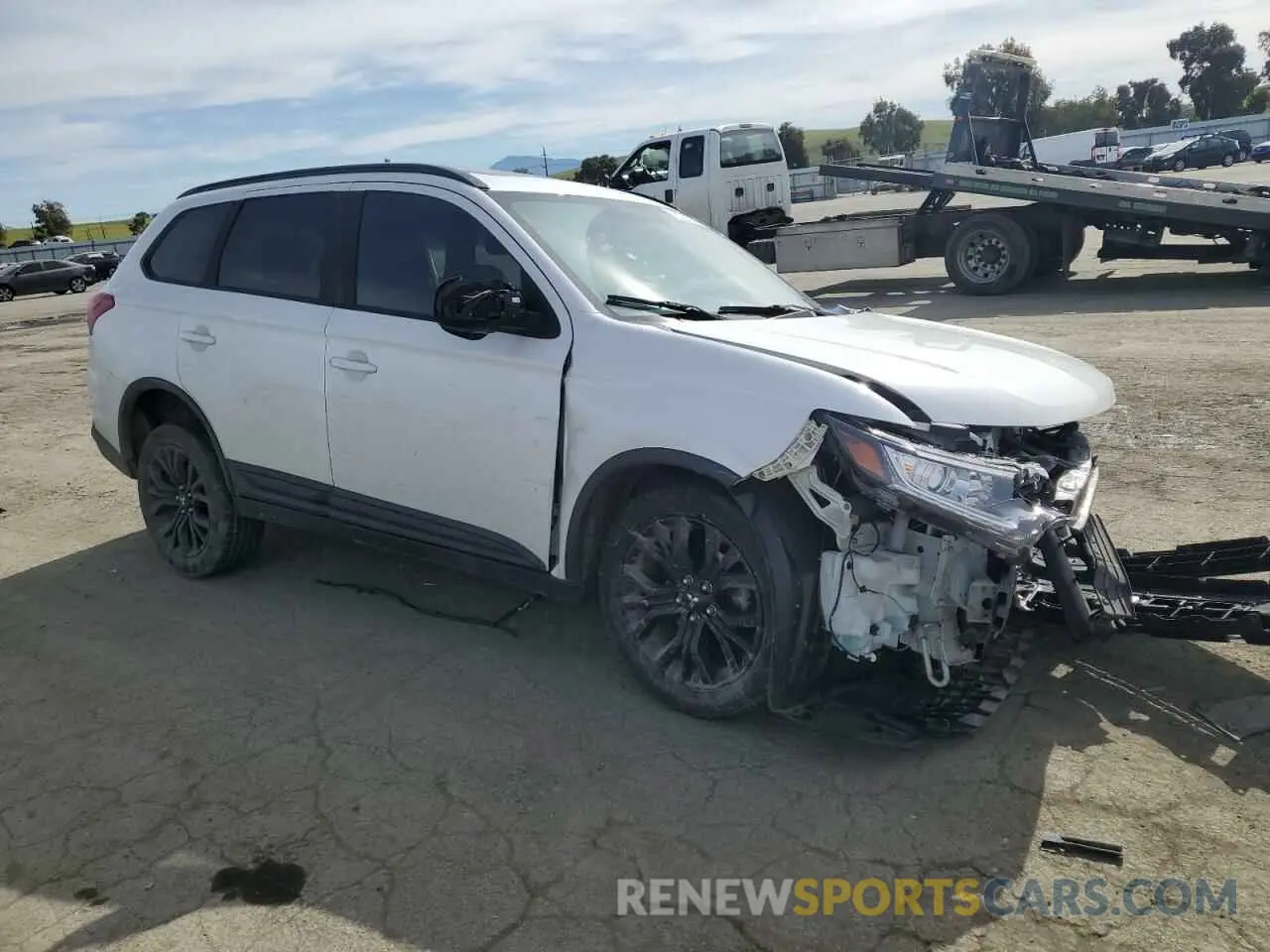 4 fotografías del automóvil dañado JA4AD3A34KZ026032 MITSUBISHI OUTLANDER 2019