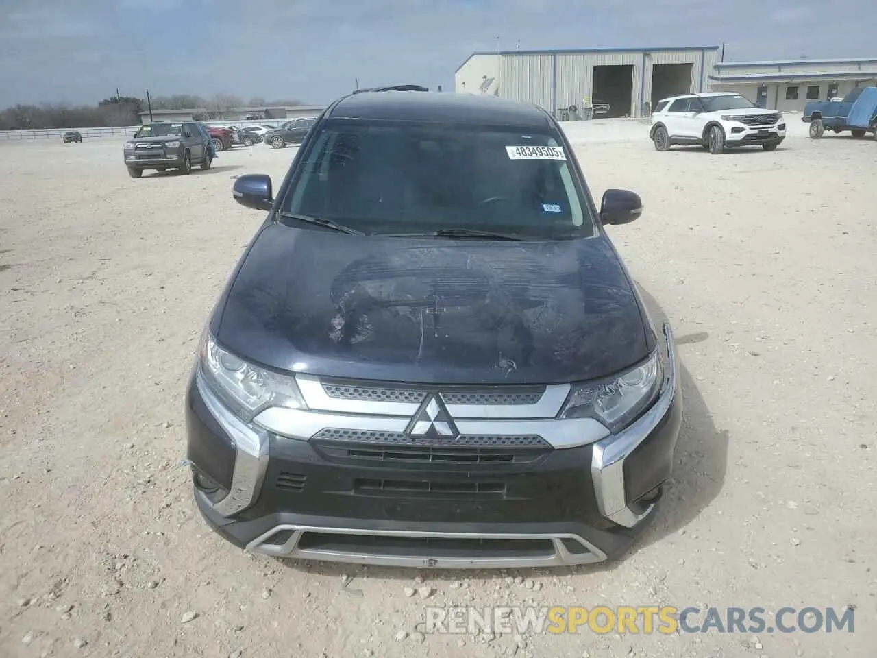 5 fotografías del automóvil dañado JA4AD3A36KJ000532 MITSUBISHI OUTLANDER 2019