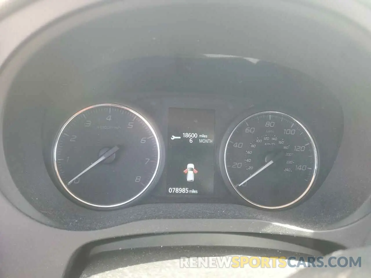 9 fotografías del automóvil dañado JA4AD3A36KJ000532 MITSUBISHI OUTLANDER 2019