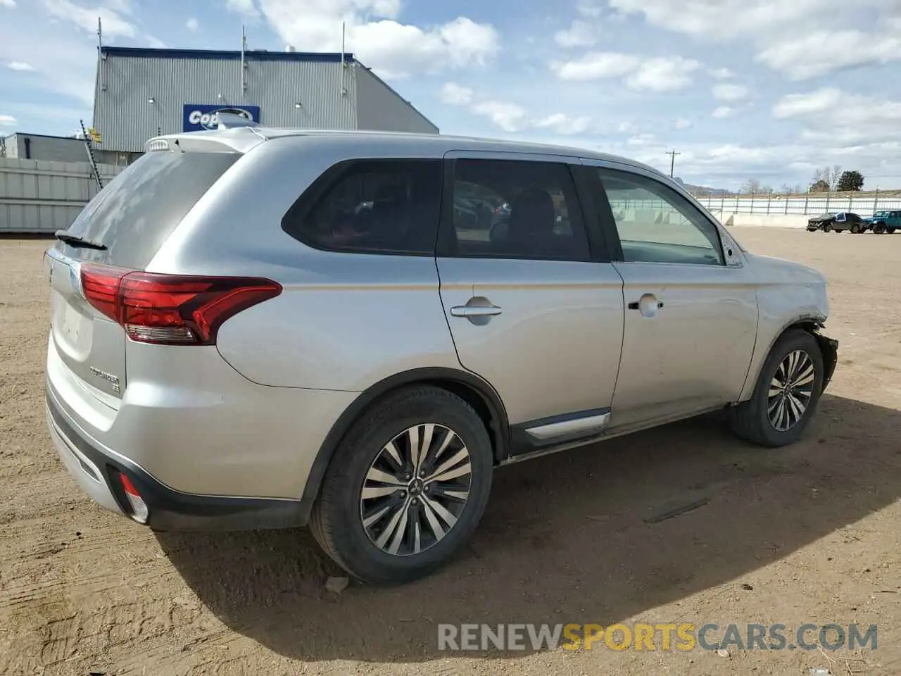3 fotografías del automóvil dañado JA4AD3A36KZ043852 MITSUBISHI OUTLANDER 2019