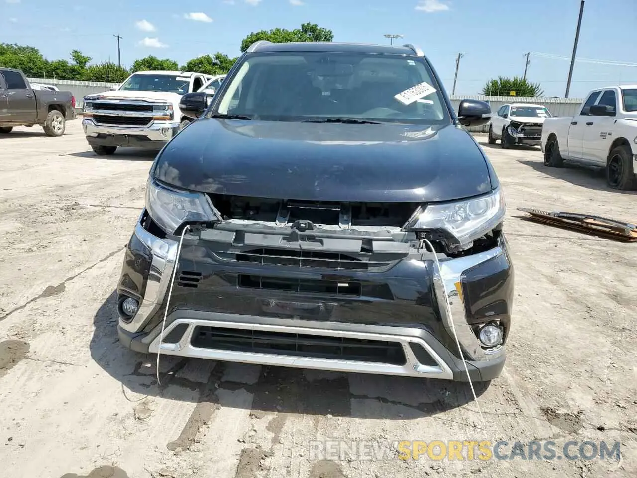 5 fotografías del automóvil dañado JA4AD3A37KZ037736 MITSUBISHI OUTLANDER 2019