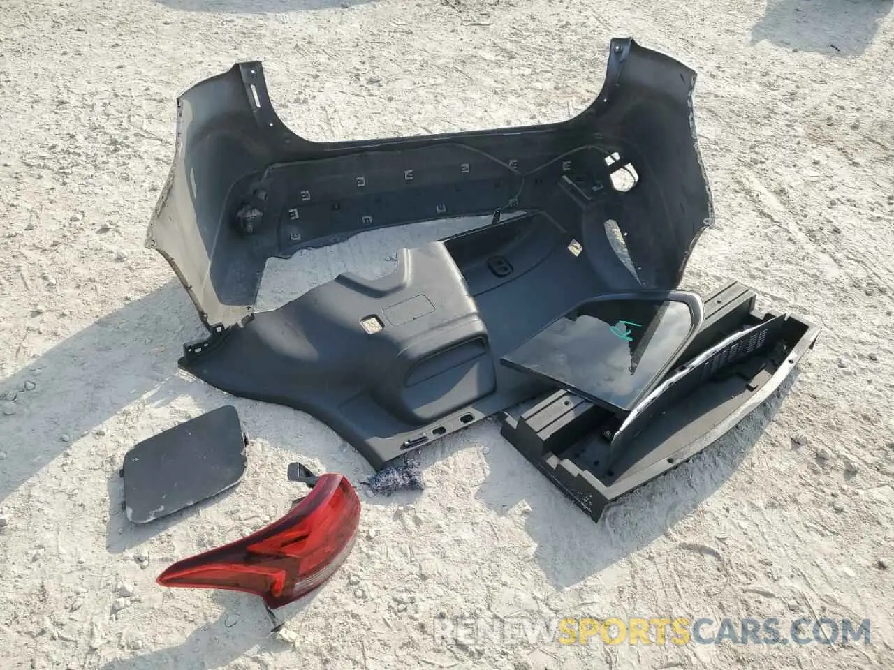 13 fotografías del automóvil dañado JA4AD3A37KZ051796 MITSUBISHI OUTLANDER 2019