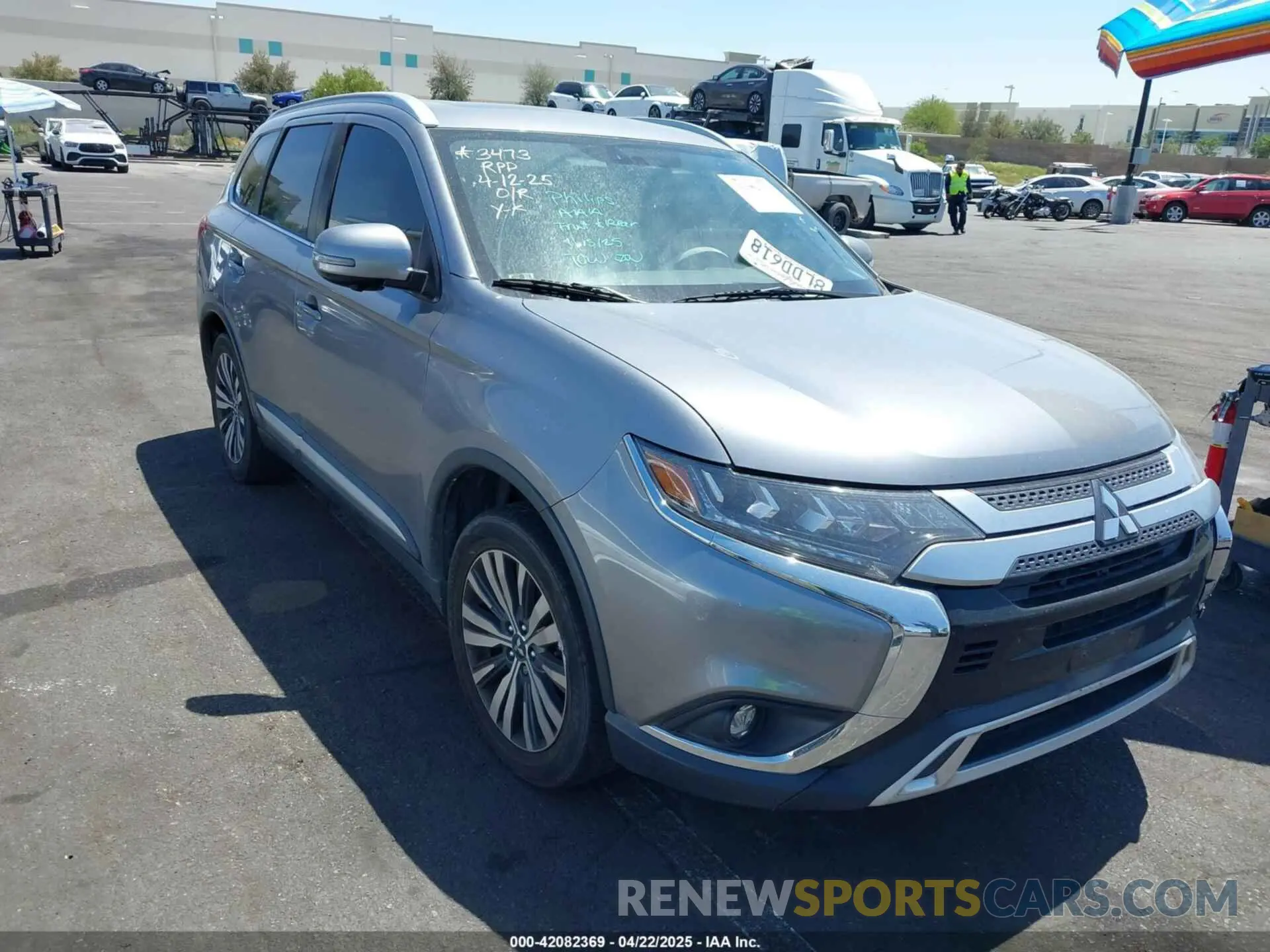 1 fotografías del automóvil dañado JA4AD3A37KZ055136 MITSUBISHI OUTLANDER 2019