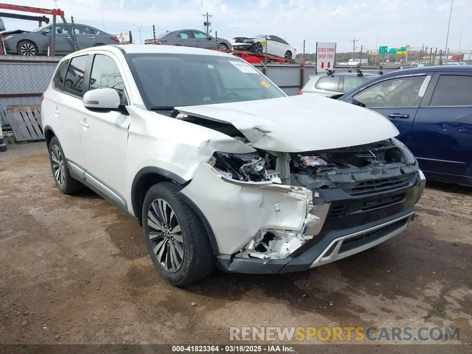 1 fotografías del automóvil dañado JA4AD3A38KZ014420 MITSUBISHI OUTLANDER 2019