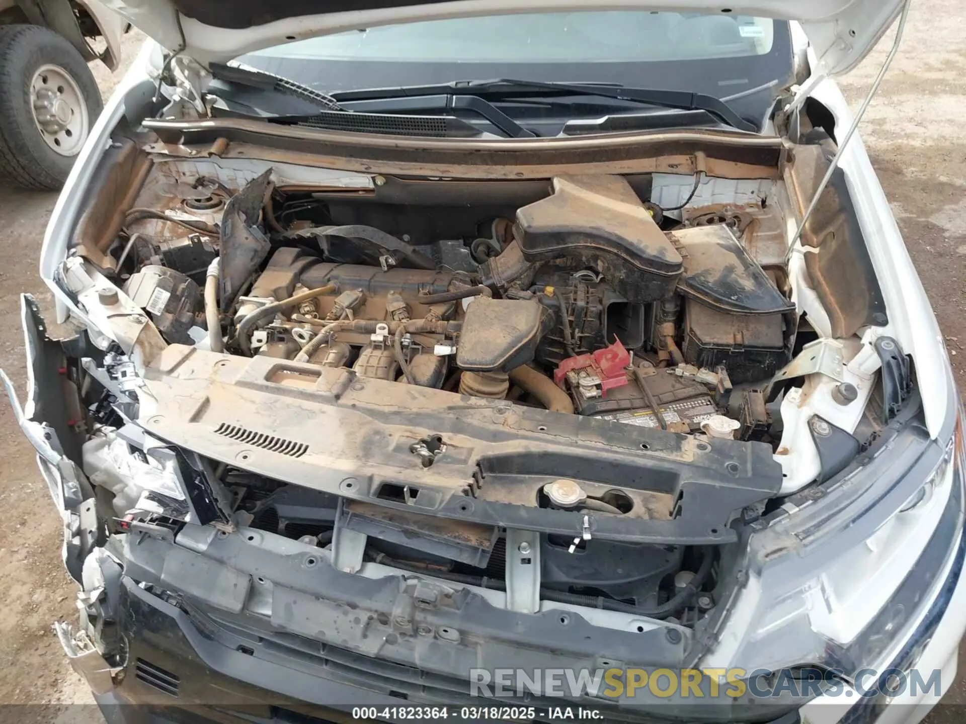 10 fotografías del automóvil dañado JA4AD3A38KZ014420 MITSUBISHI OUTLANDER 2019
