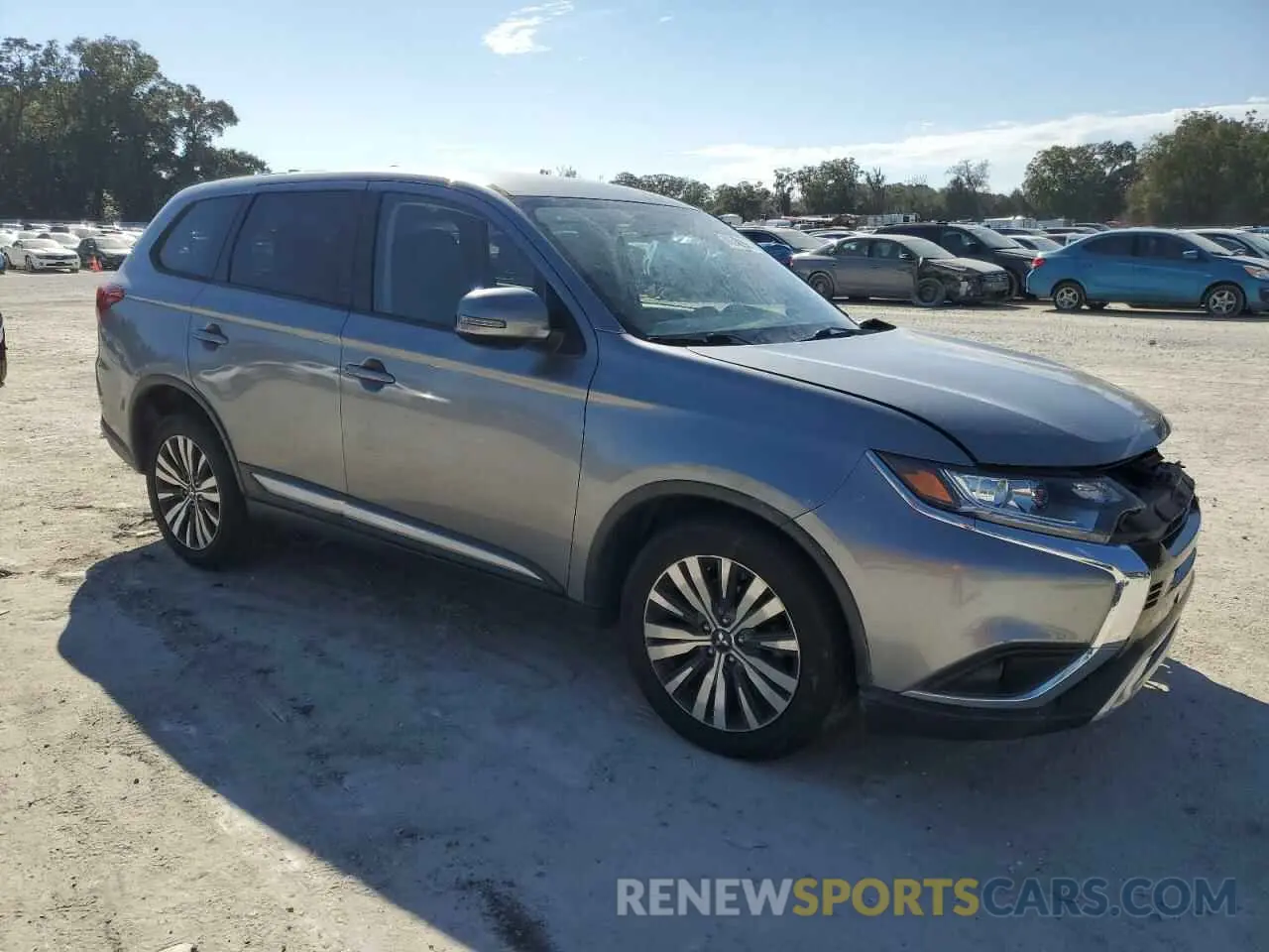 4 fotografías del automóvil dañado JA4AD3A3XKZ045541 MITSUBISHI OUTLANDER 2019
