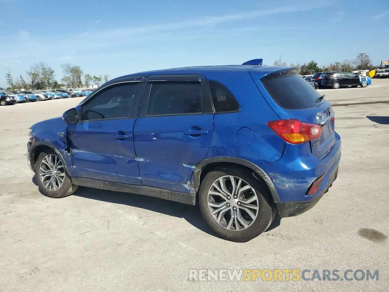 2 fotografías del automóvil dañado JA4AP3AU1KU026809 MITSUBISHI OUTLANDER 2019