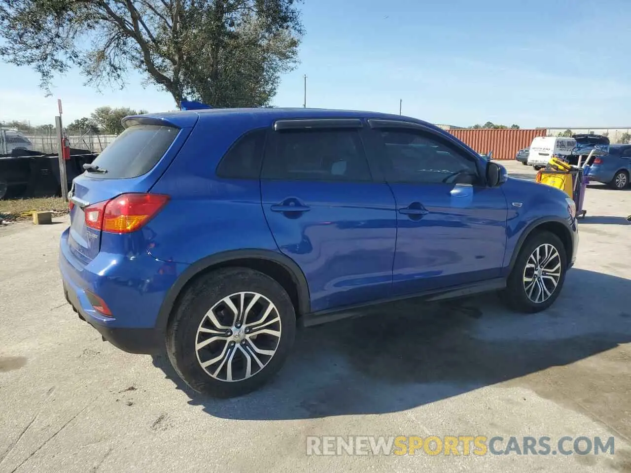 3 fotografías del automóvil dañado JA4AP3AU1KU026809 MITSUBISHI OUTLANDER 2019