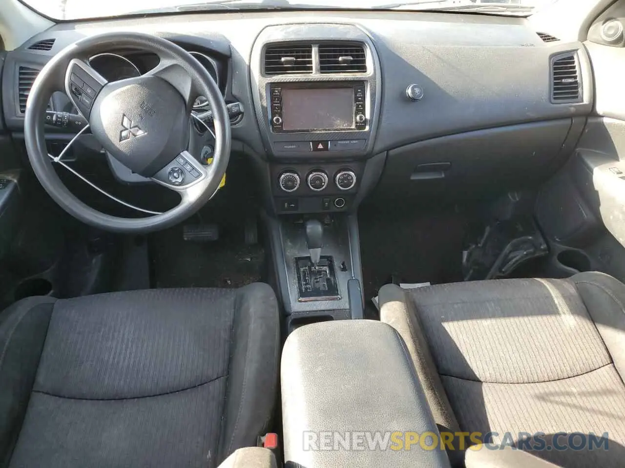 8 fotografías del automóvil dañado JA4AP3AU3KU022065 MITSUBISHI OUTLANDER 2019