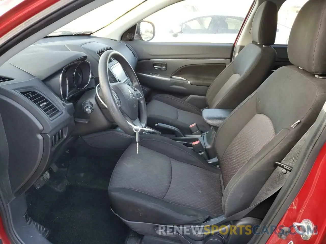 7 fotografías del automóvil dañado JA4AP3AU4KU029252 MITSUBISHI OUTLANDER 2019