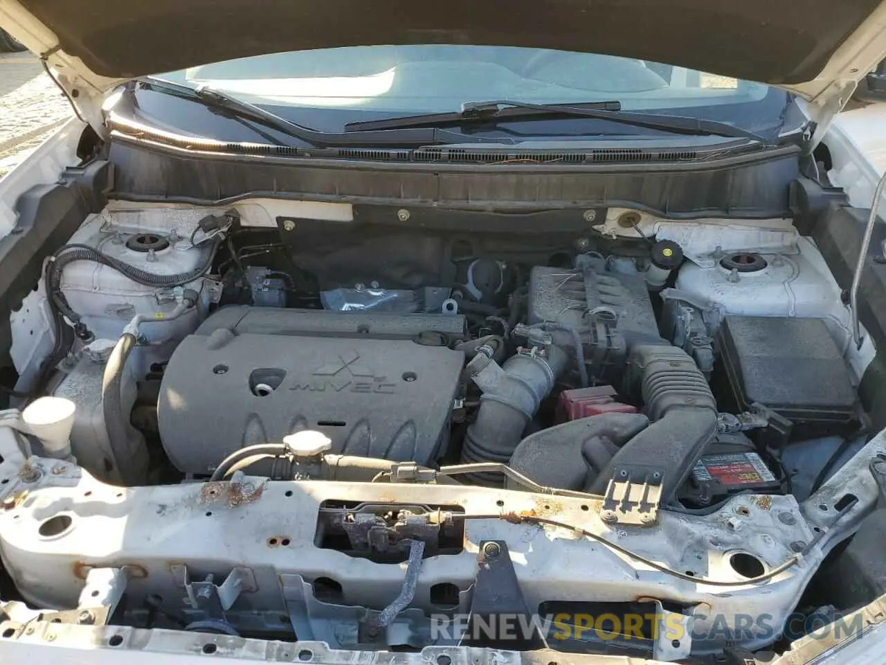 12 fotografías del automóvil dañado JA4AP3AU6KU003980 MITSUBISHI OUTLANDER 2019