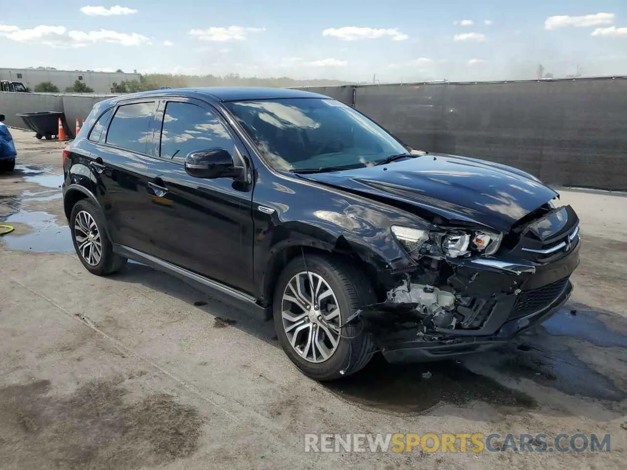 4 fotografías del automóvil dañado JA4AP3AU6KU005969 MITSUBISHI OUTLANDER 2019